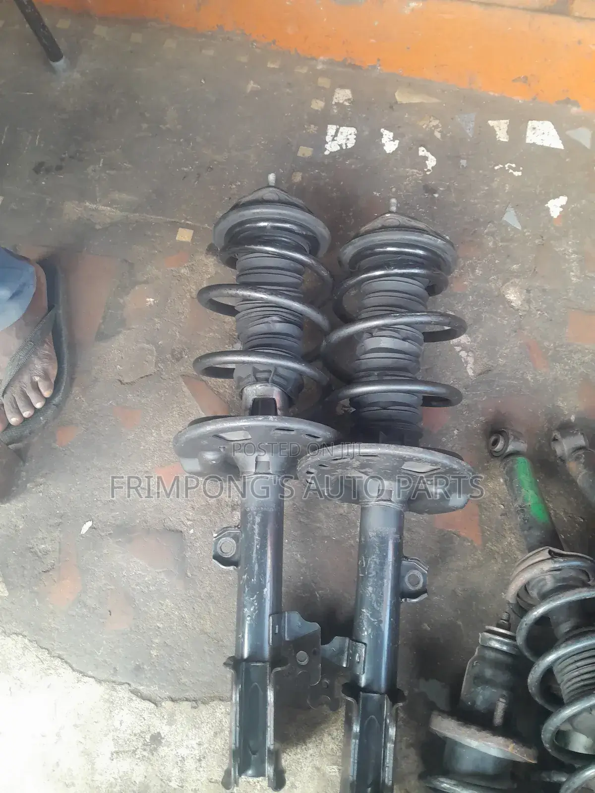 Toyota Highlander 2017 Front Shocks Absorbers