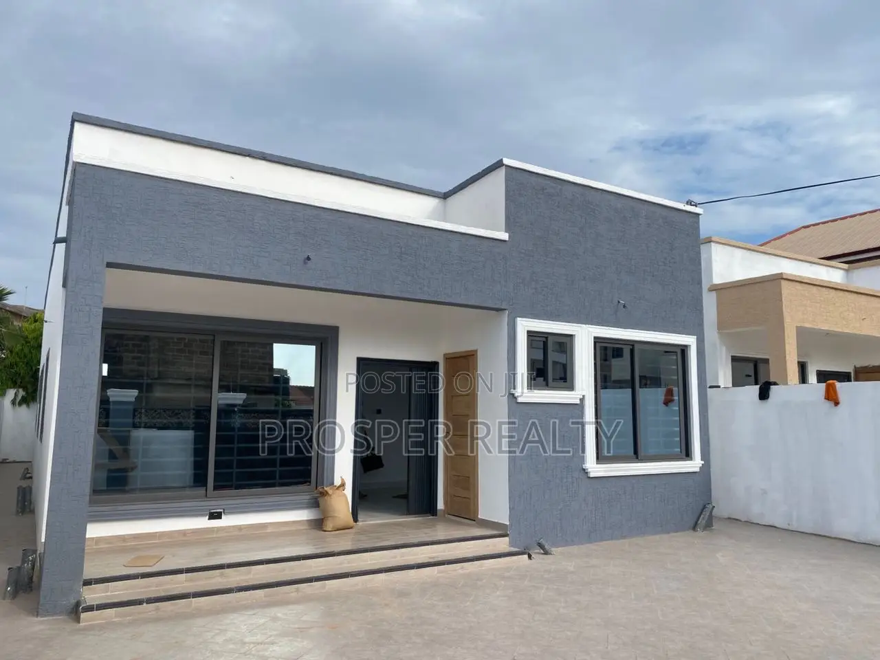 3bdrm House in Spintex for sale