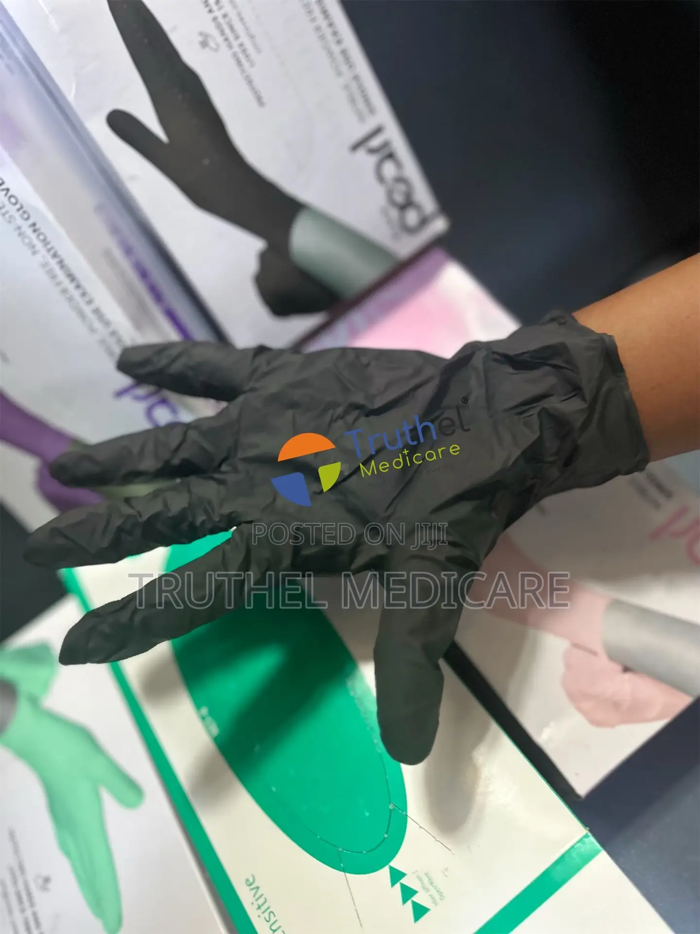Nitrile Gloves(Non-powdered)