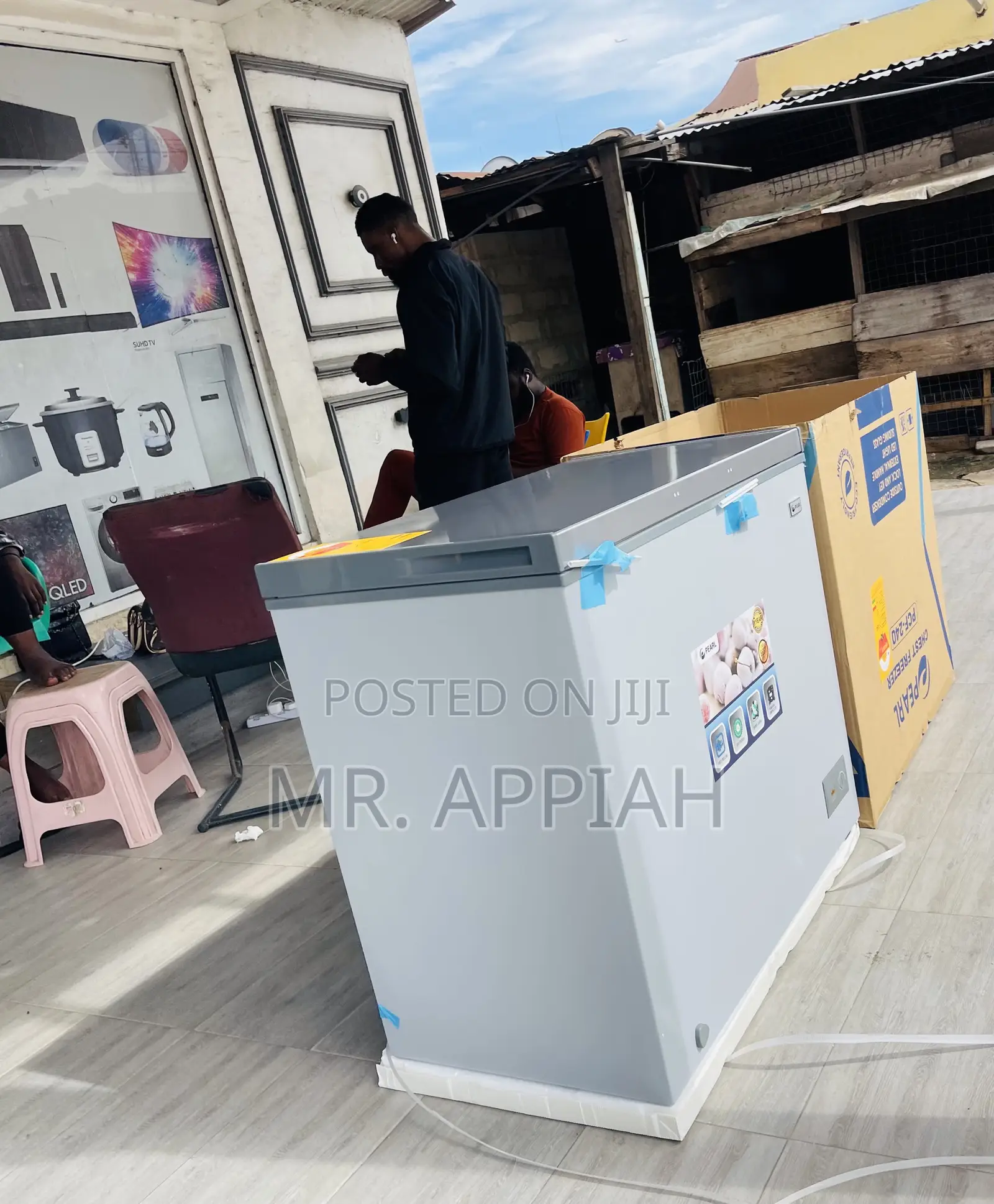 Buy Elegant Pearl 198L Electric Freezer(PCF-240).