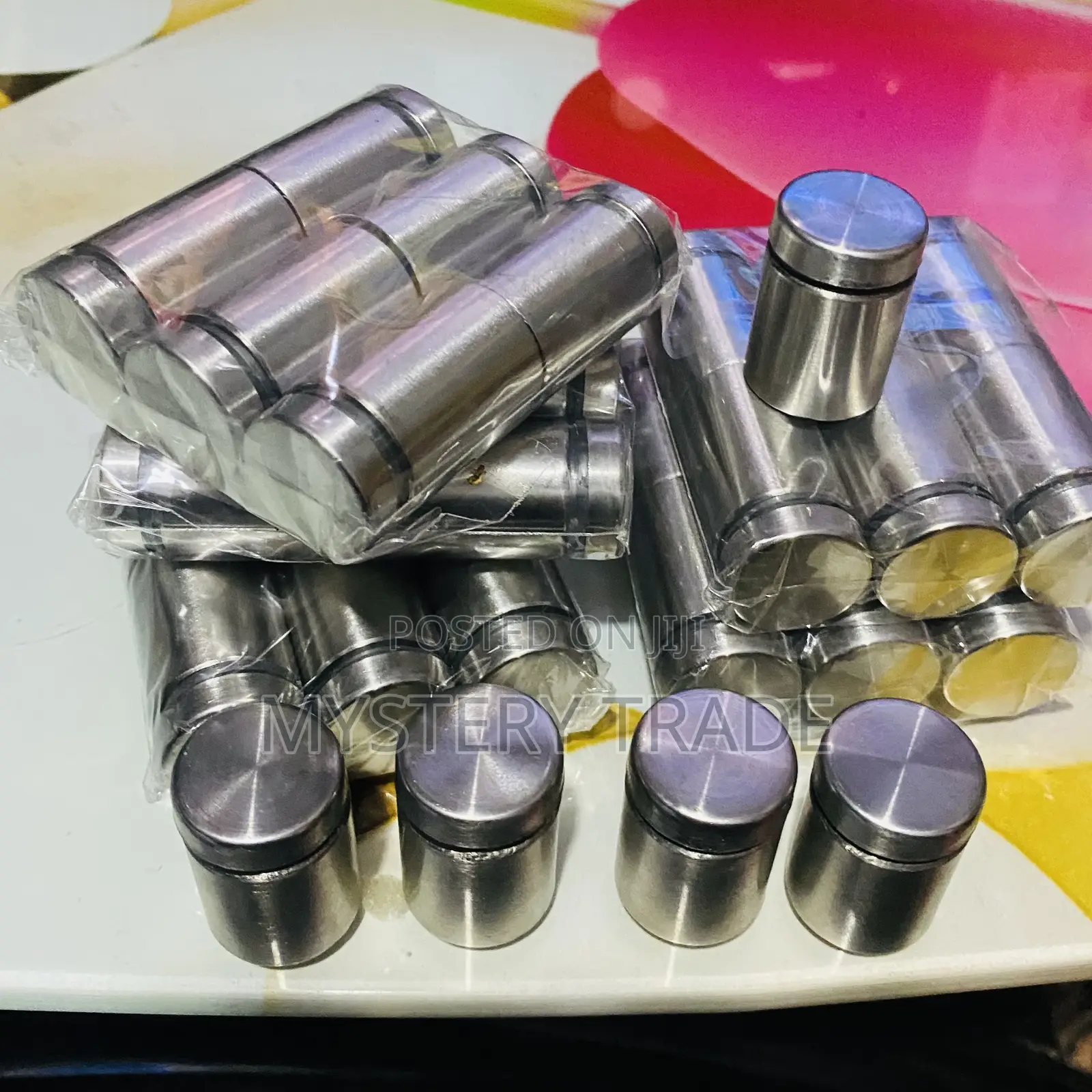 Stand Off Screws / Advert Screws