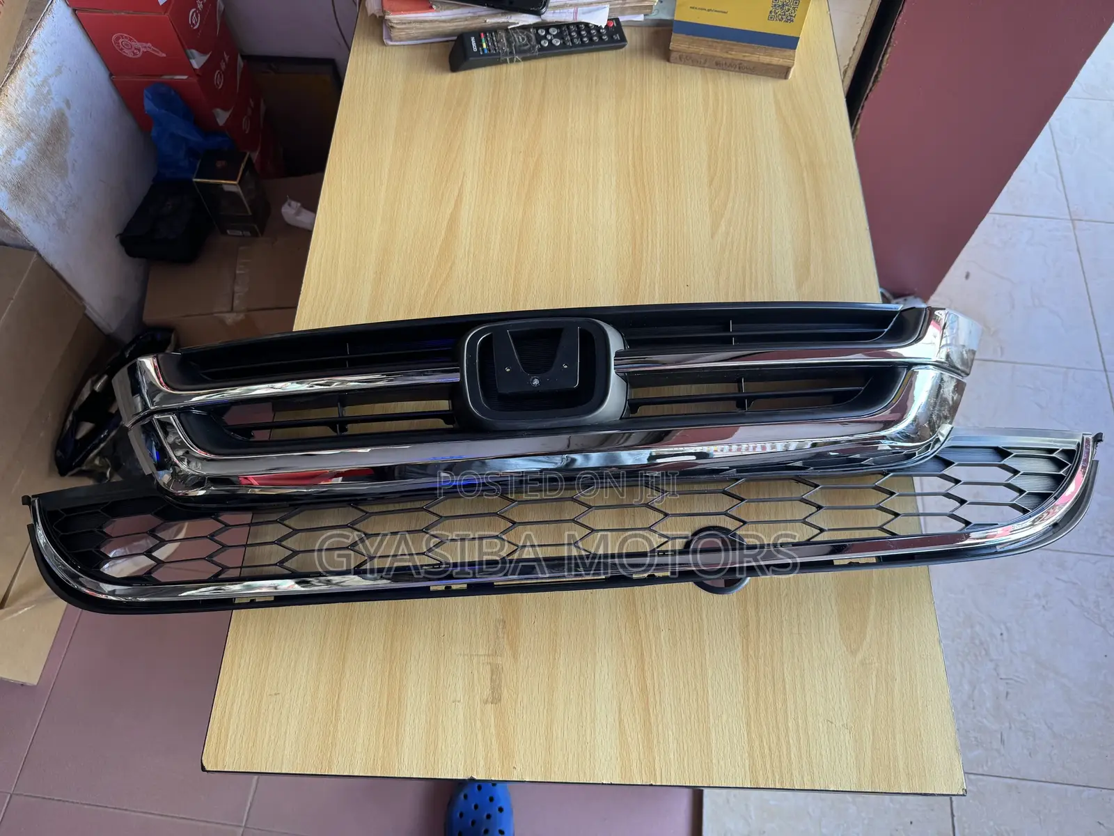 CRV 2009-2011 Top Grille