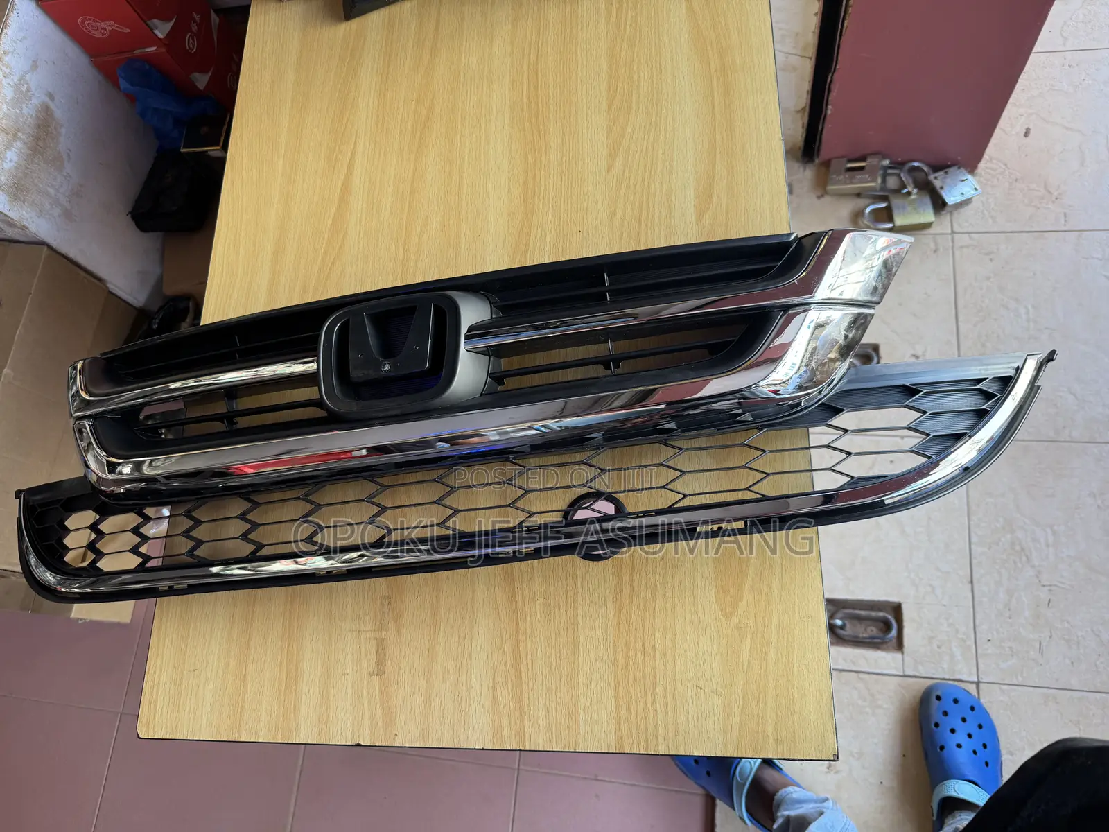 CRV 2009-2011 Top Grille