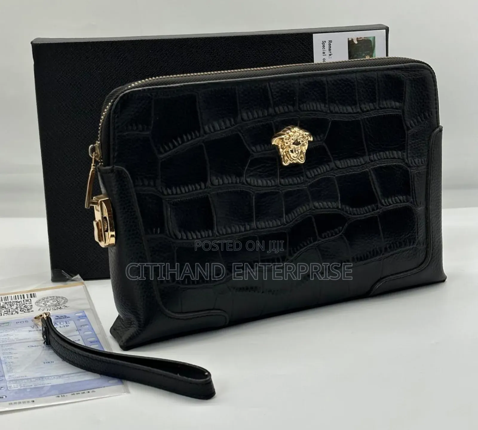 Quality Men's Pouch Bag - Move Clean in Style!