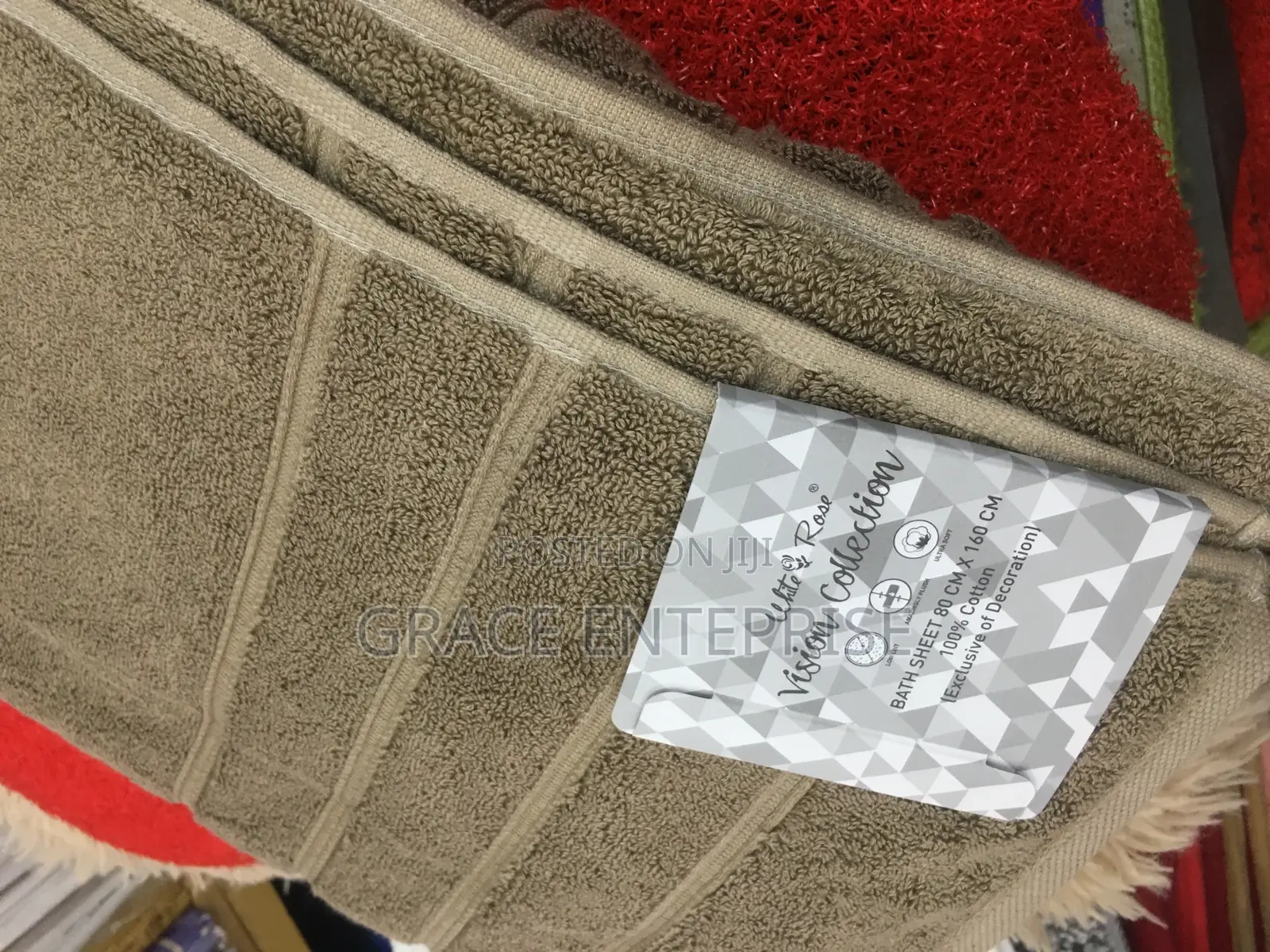 Quality Large Bath Towels in Different Colors