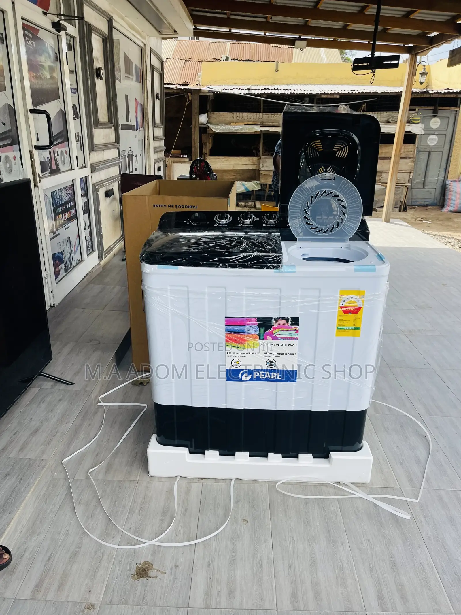 Quality Pearl 18kg Semi-Automatic Washing Machine.