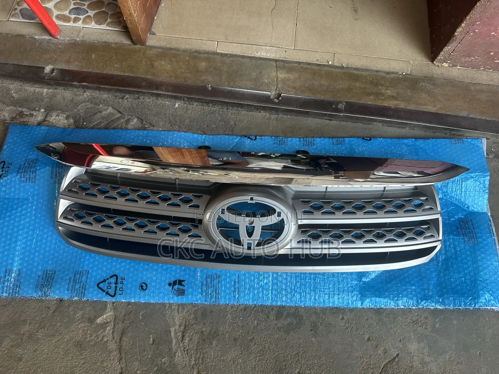 Fortuner 2012 2013 Front Grille