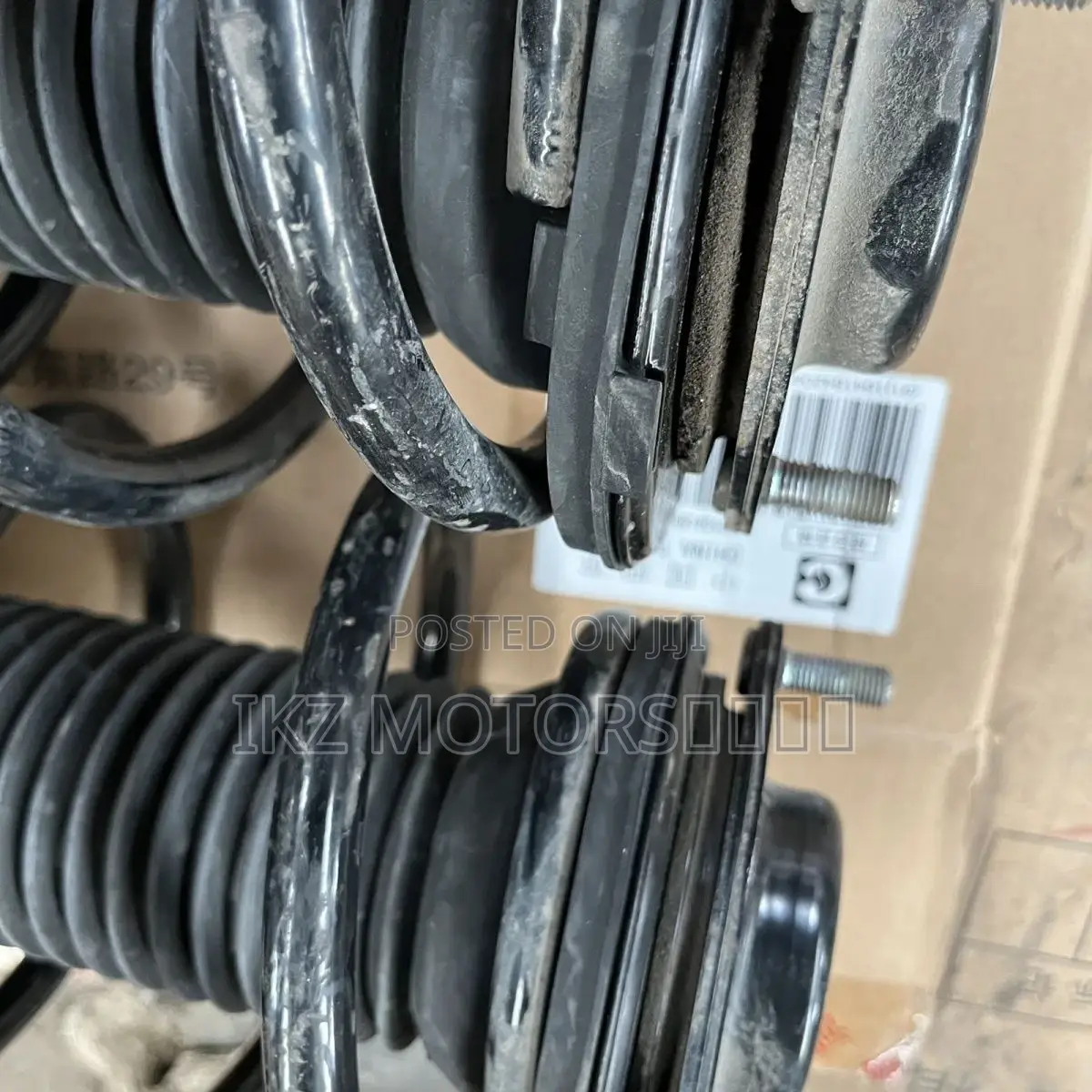 Outlander 15-2020 Front Shocks