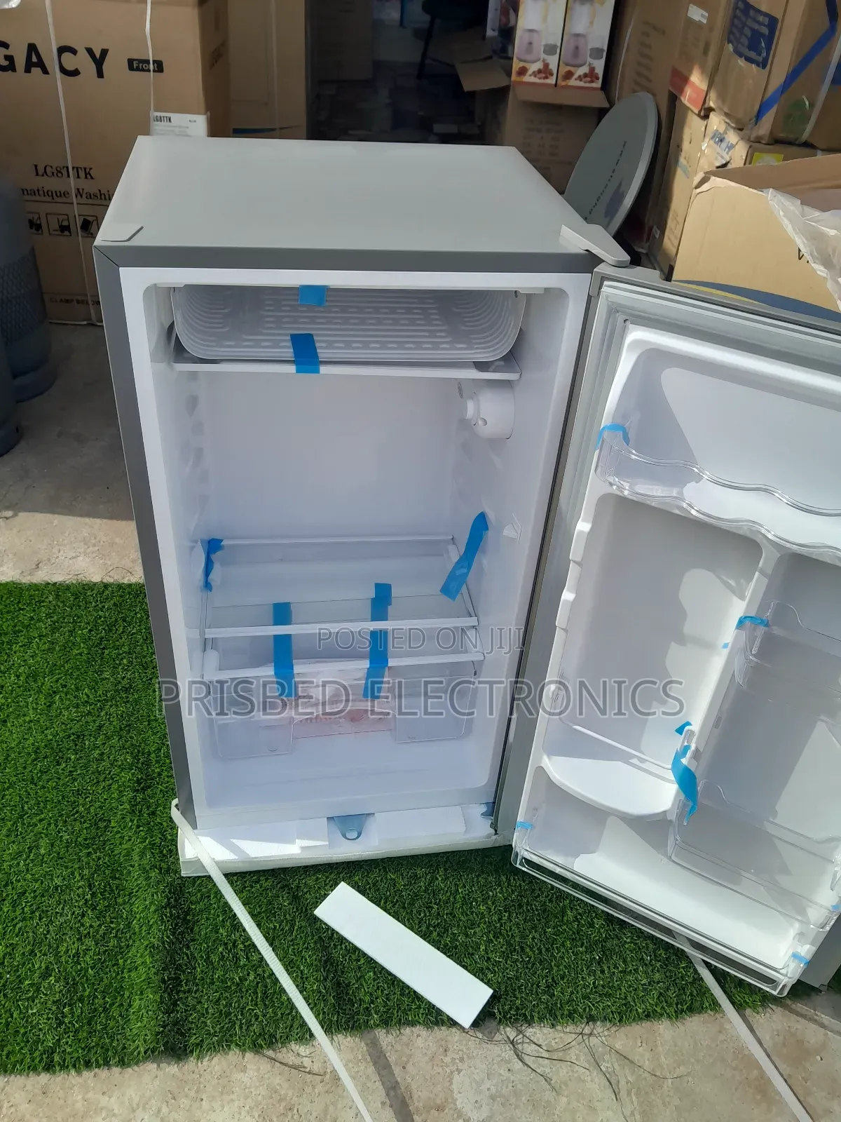 Mitsui Table Top Single Door 93 Litres