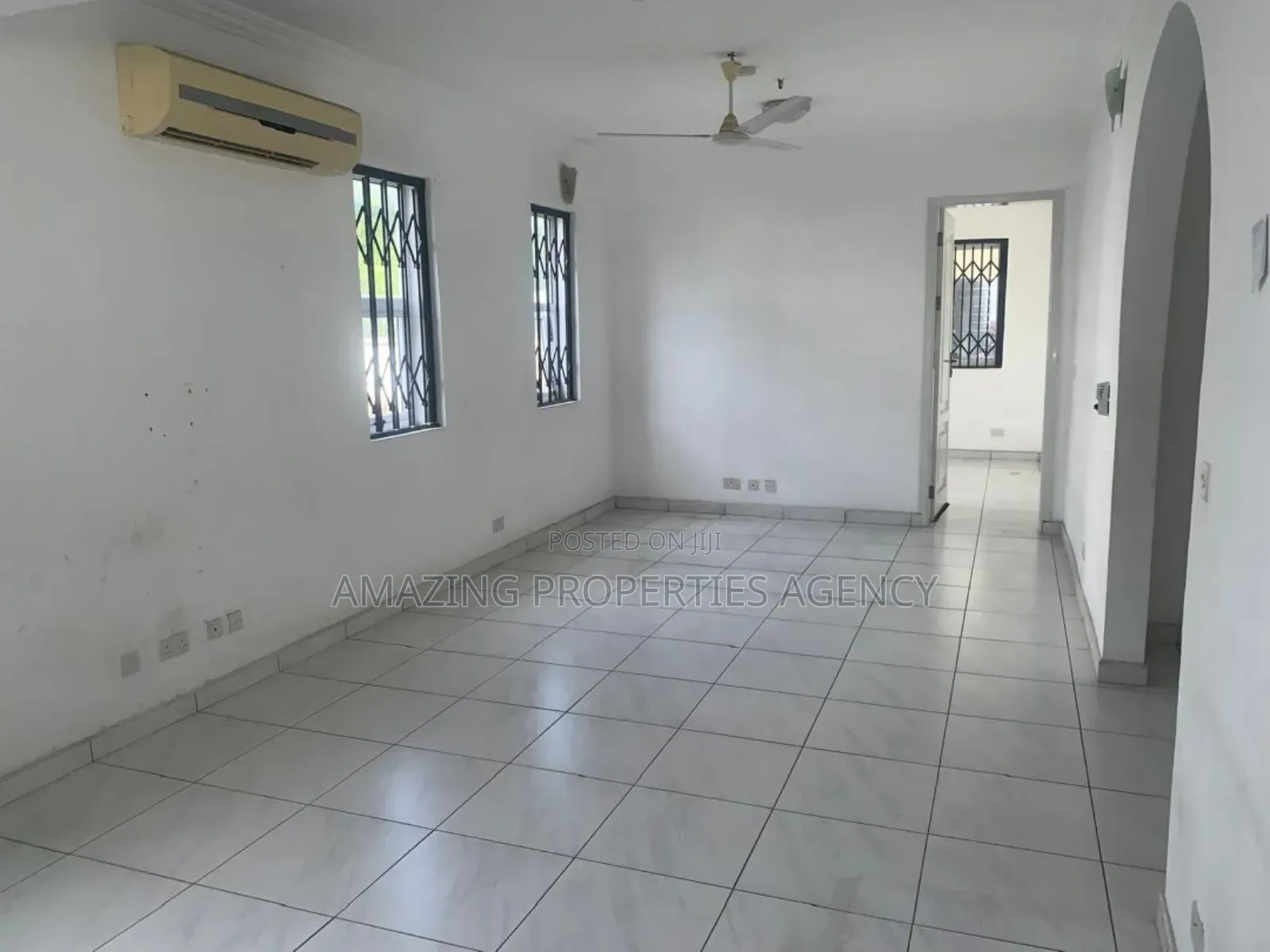 4bdrm House in Labone for rent