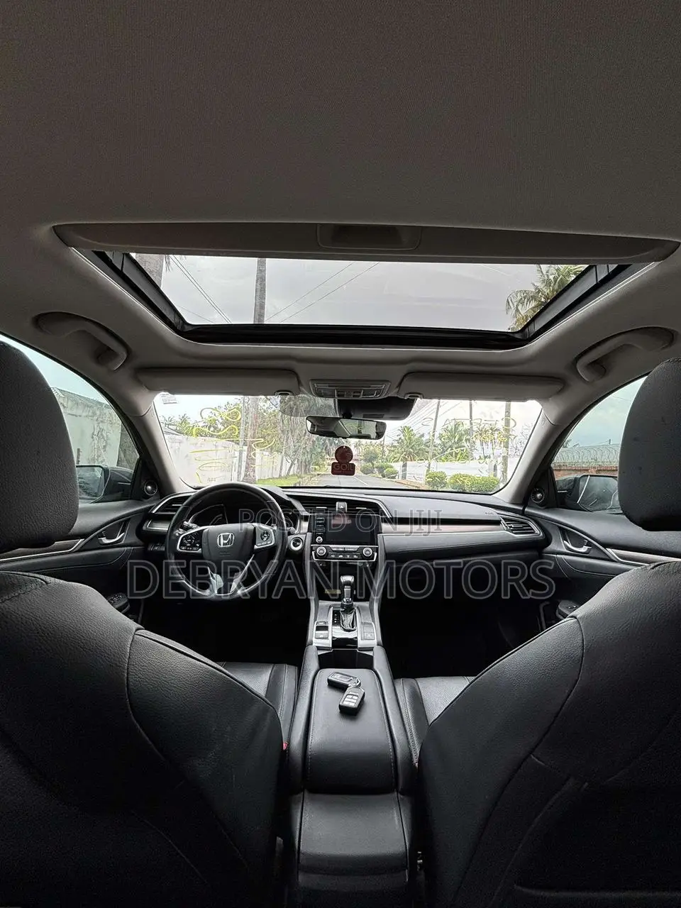 Honda Civic Touring Sedan 2019 Gray
