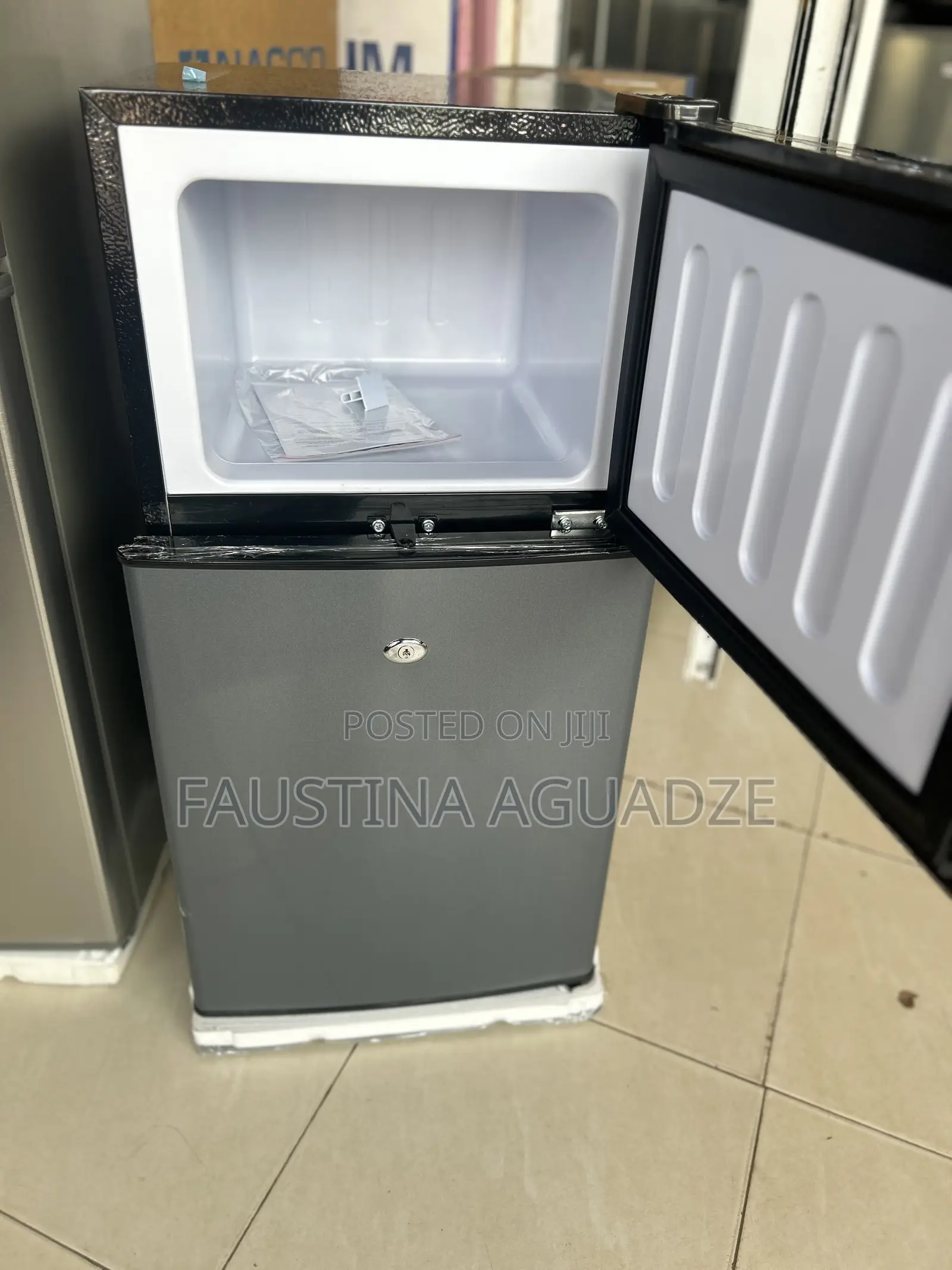 Pearl Double Door Table Top Fridge