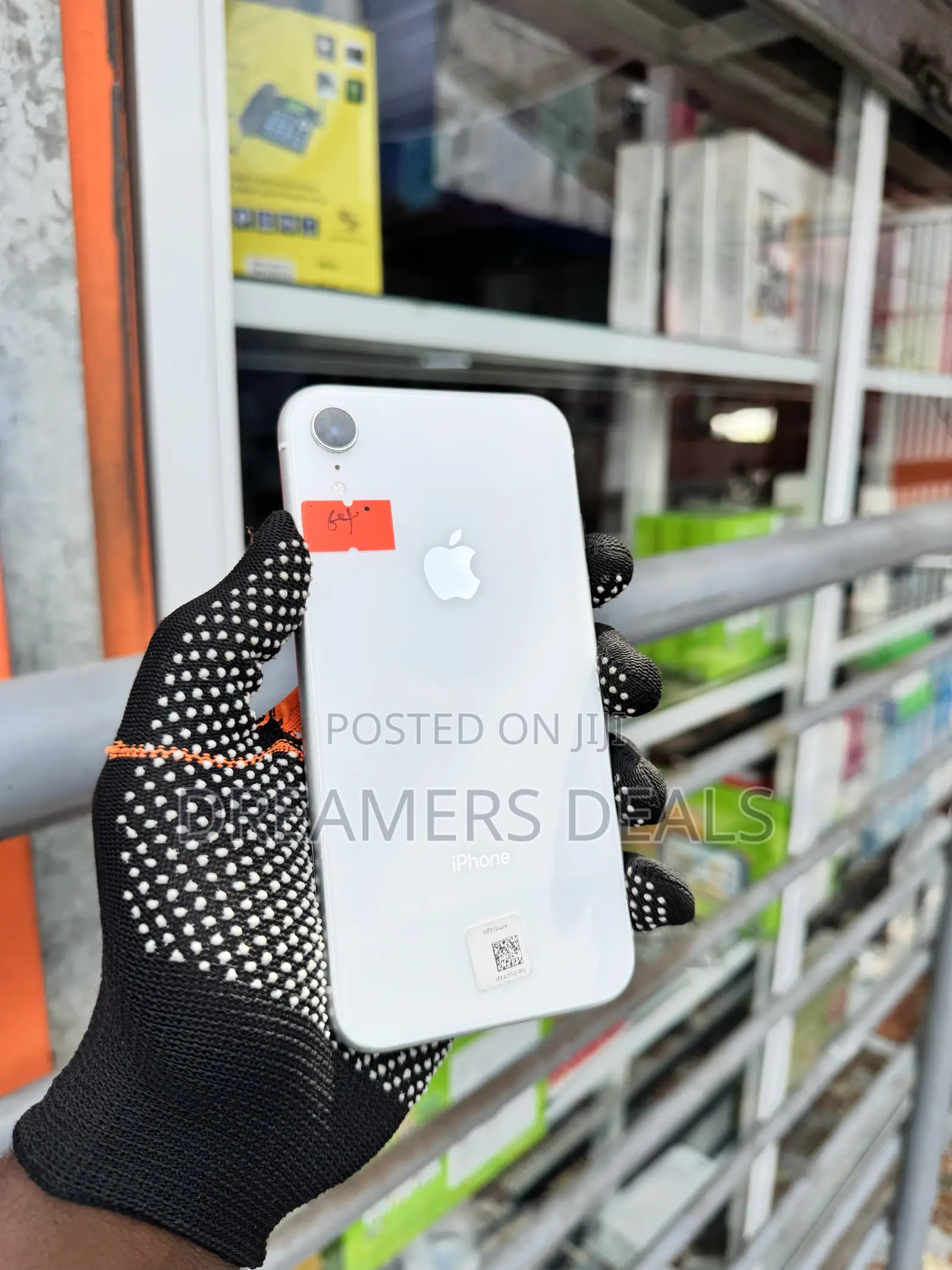 Apple iPhone XR 64 GB White