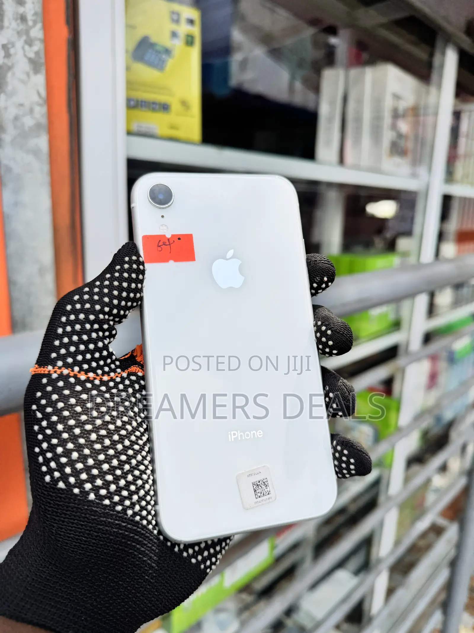 Apple iPhone XR 64 GB White