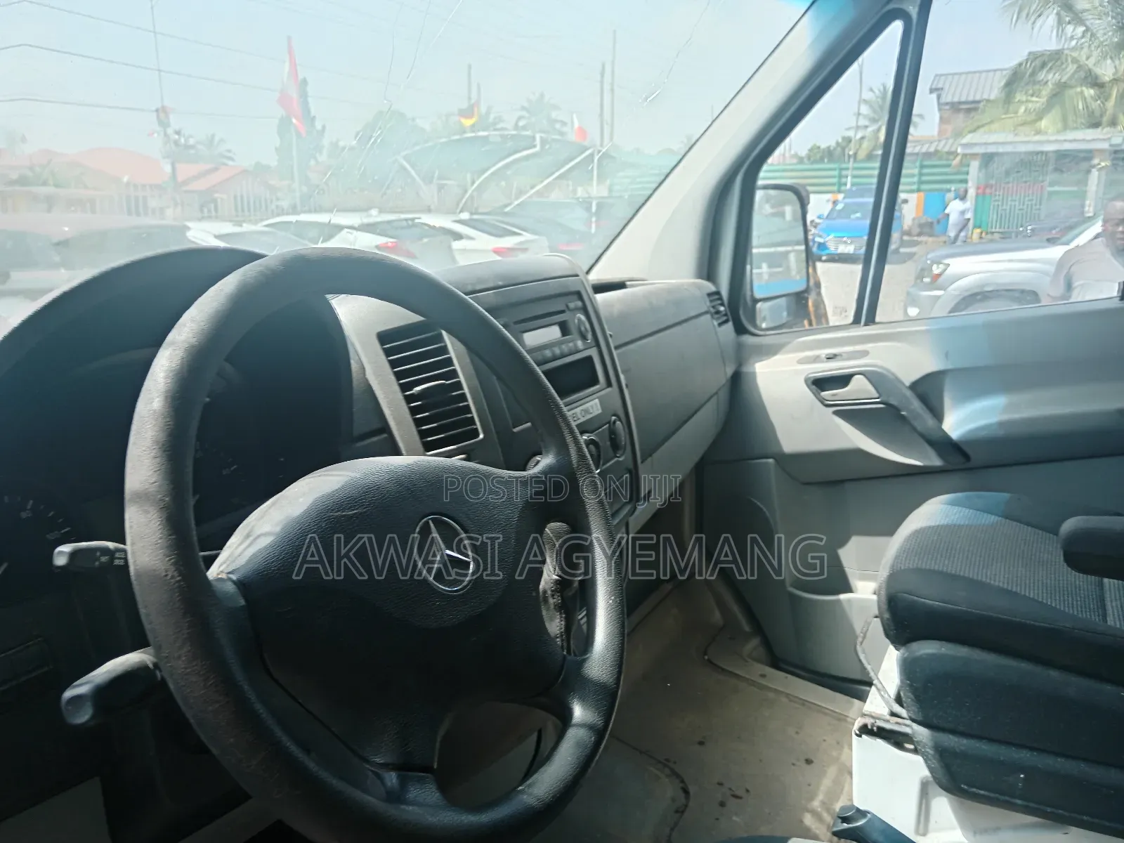 Mercedes-Benz Sprinter 2012 White
