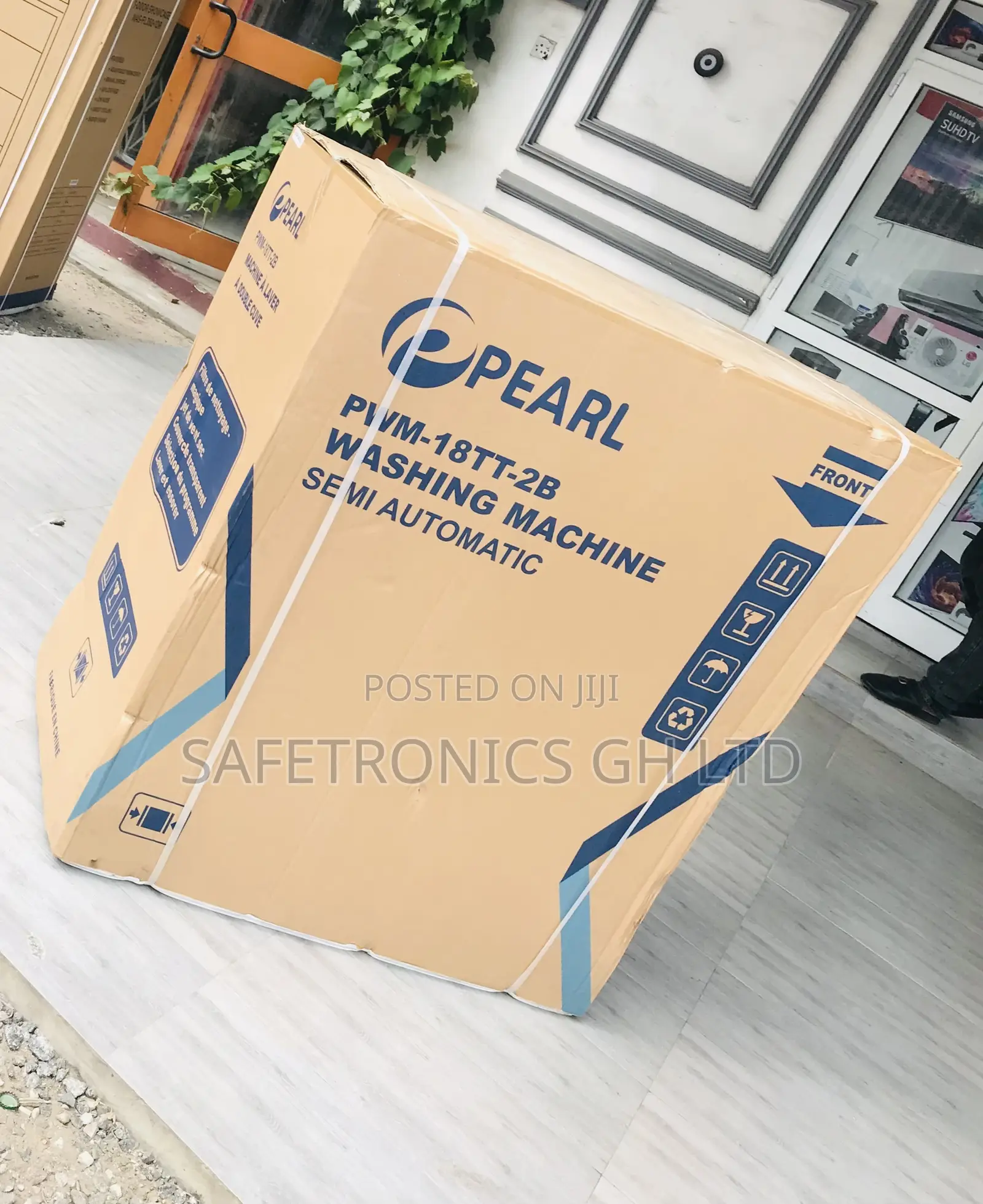 Grab Massive 18.0kg Pearl Top Load Semiauto Washer