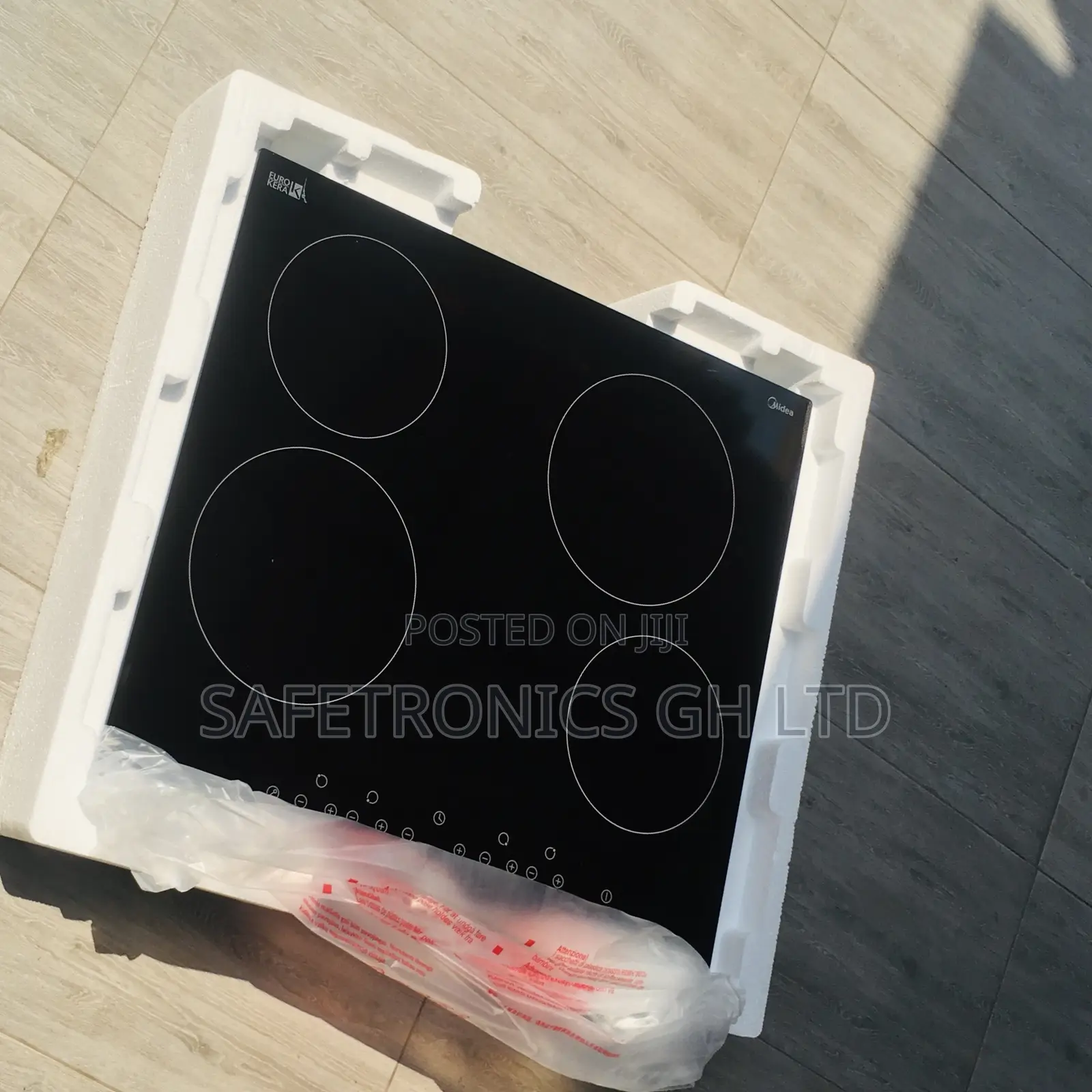 Modern Design Midea 4 Gas Hobs Black Glass