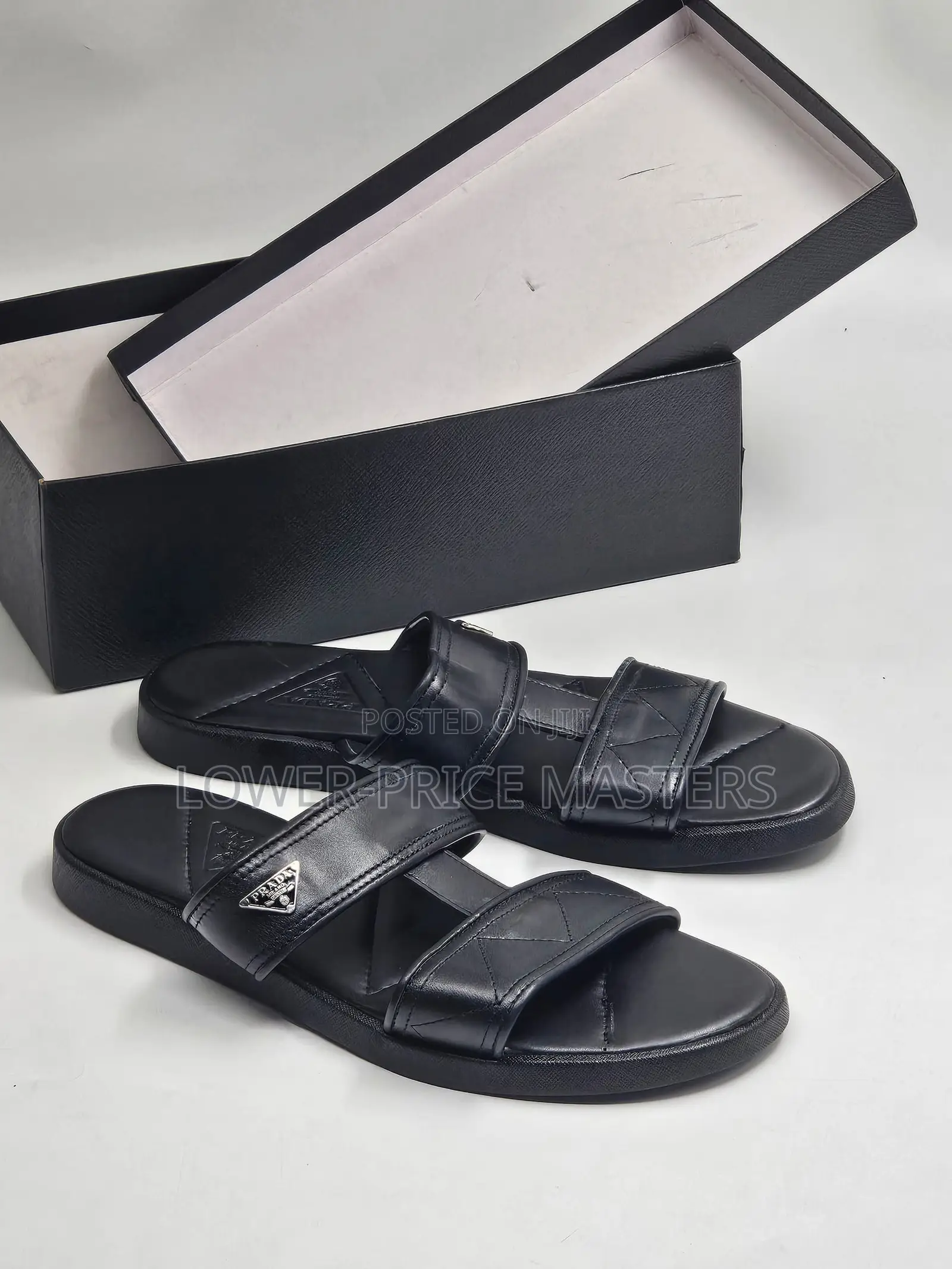 Quality Slippers: Sandals