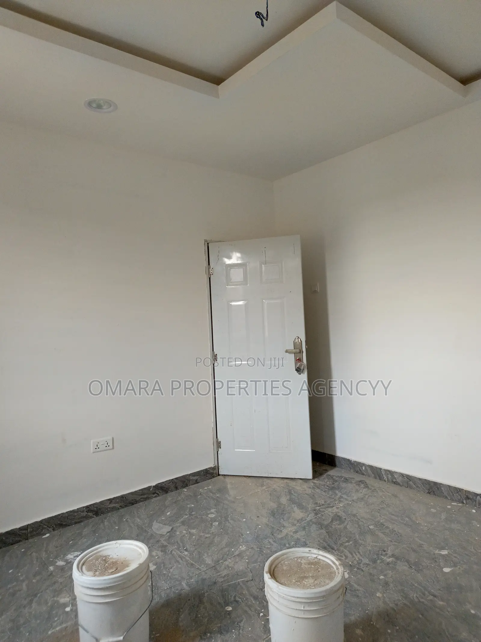 1bdrm Apartment in Madina for rent