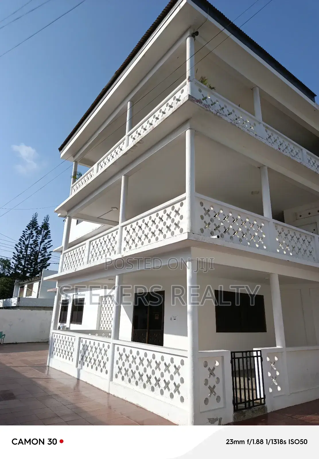 2bdrm Apartment in Seekers Realty, Labone SHS Area for rent