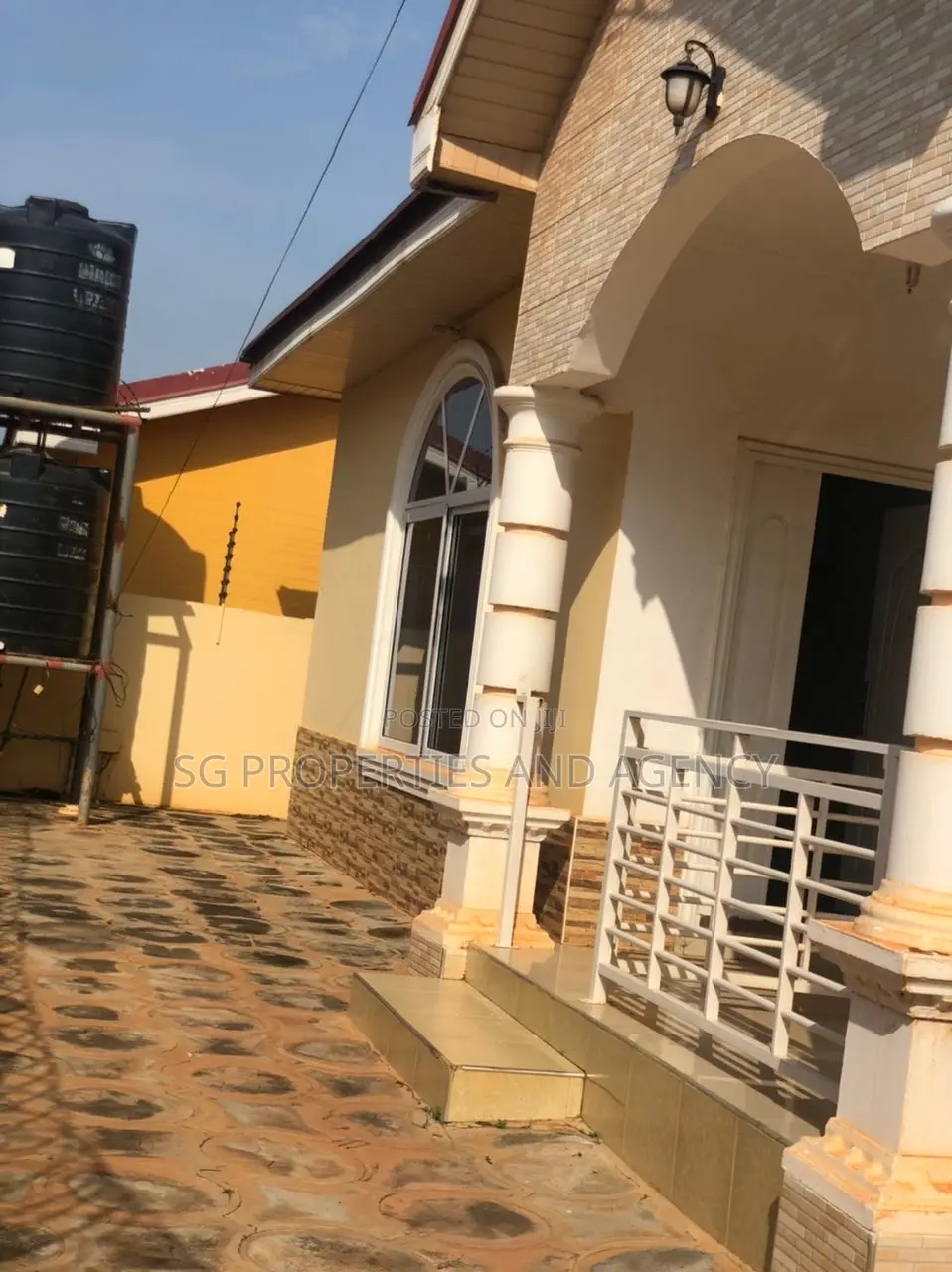 3bdrm House in Spintex for rent