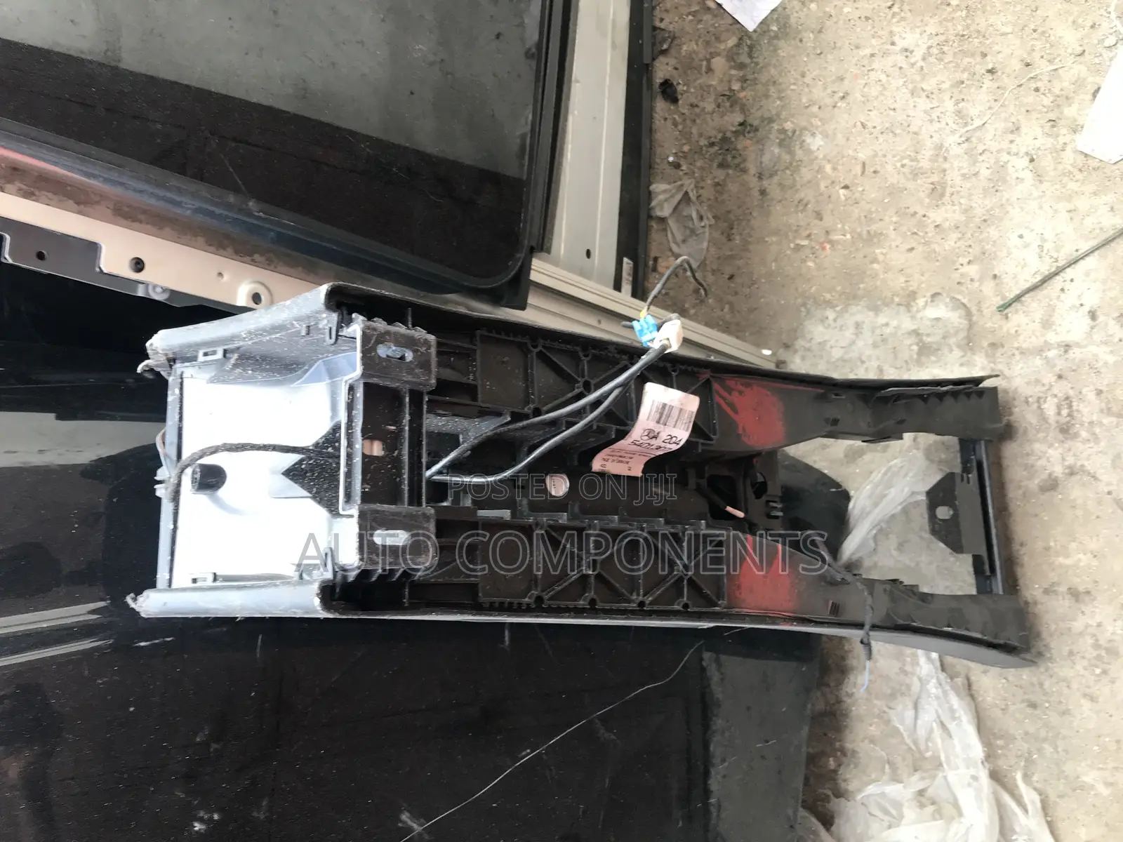 Mercedes Benz C250 Center Console Armrest