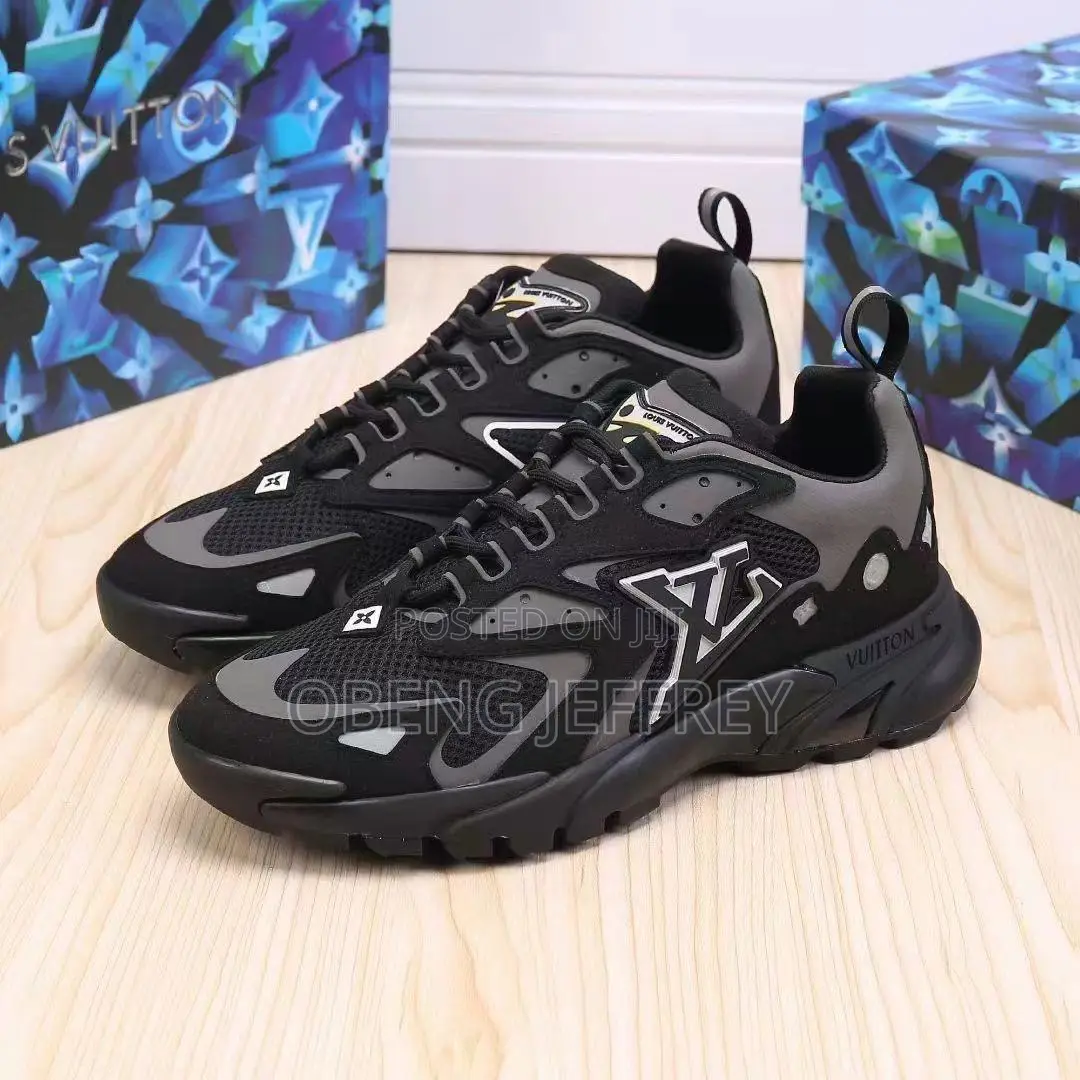 Original Louis Vuitton Runner in Colours
