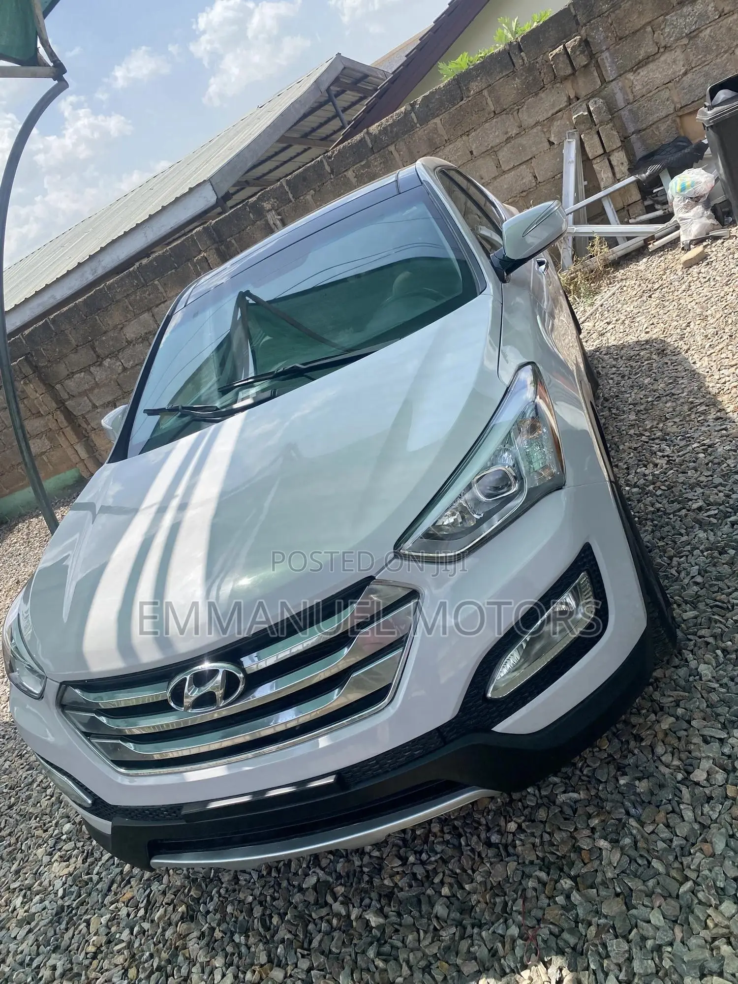 Hyundai Santa Fe 2014 White