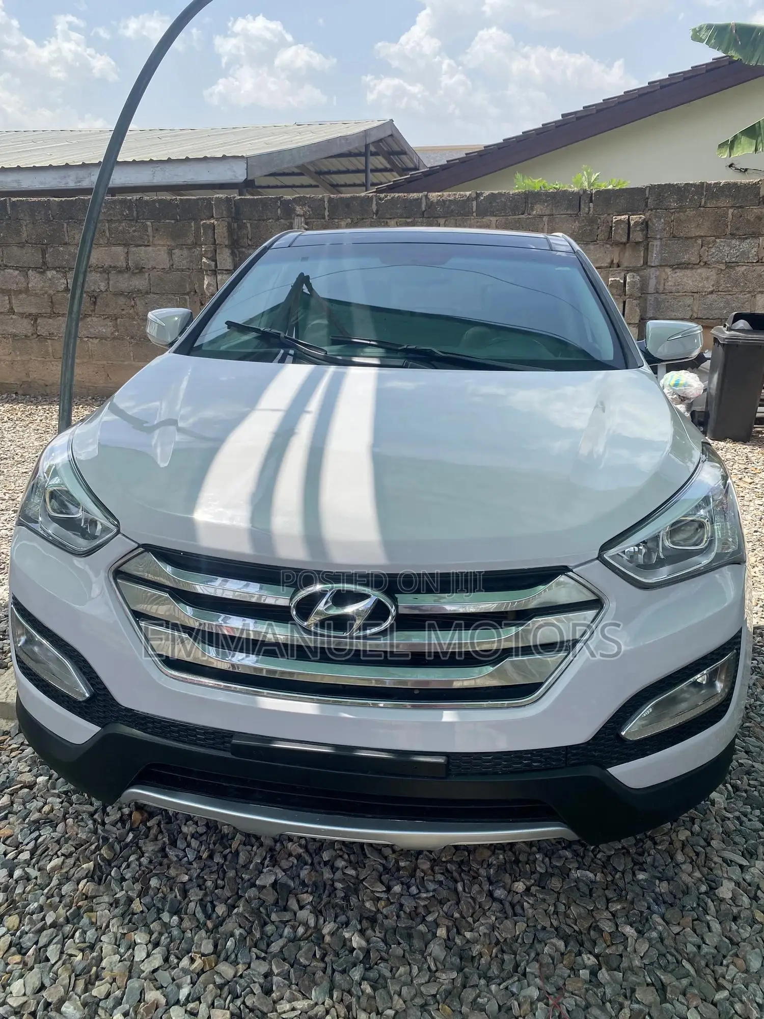 Hyundai Santa Fe 2014 White