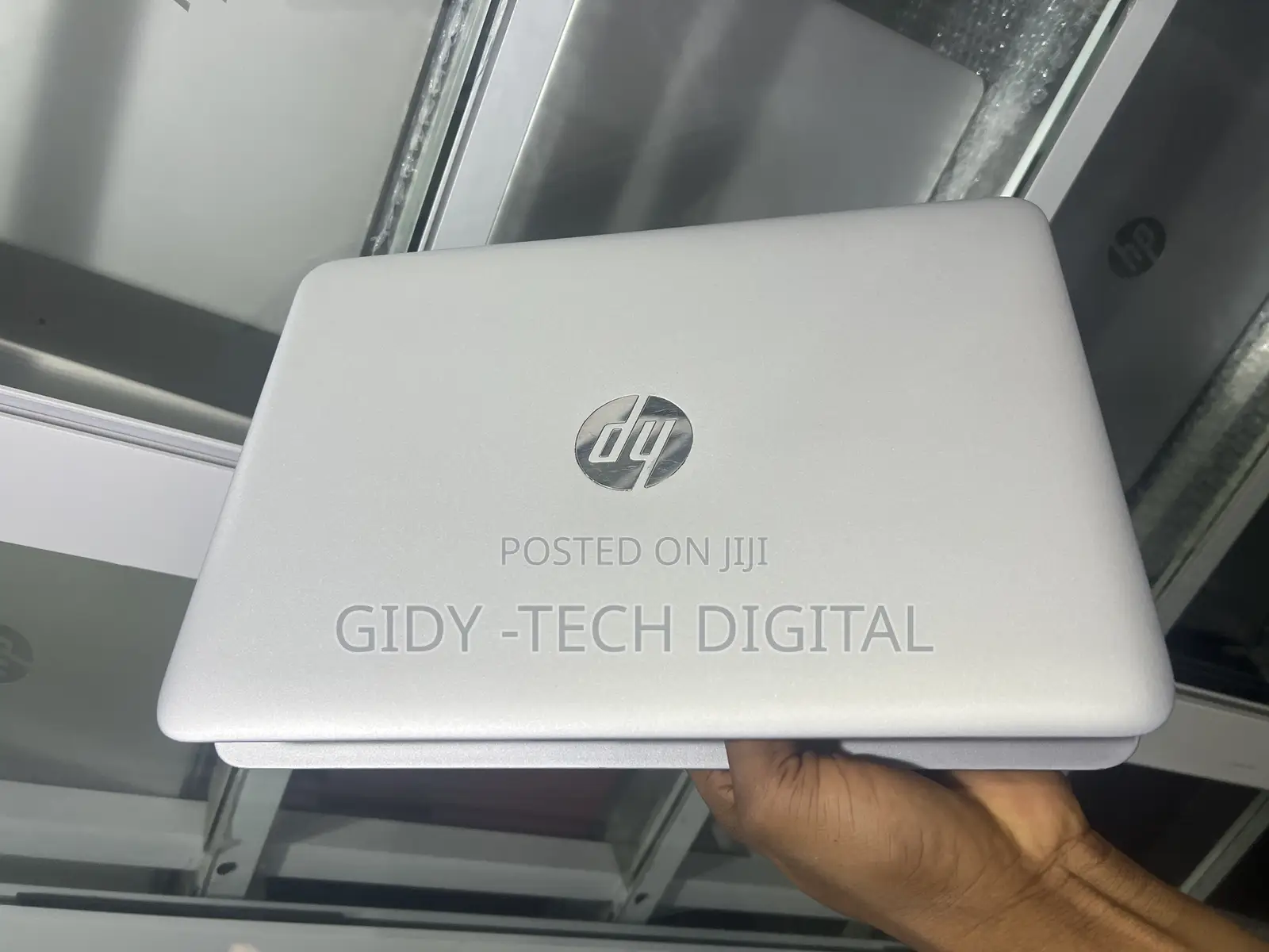 Laptop HP EliteBook 820 G3 8GB Intel Core I5 HDD+SSD 500GB