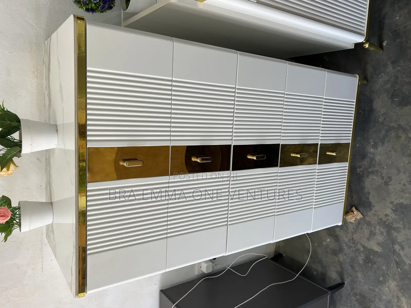 Chest Drawers Console