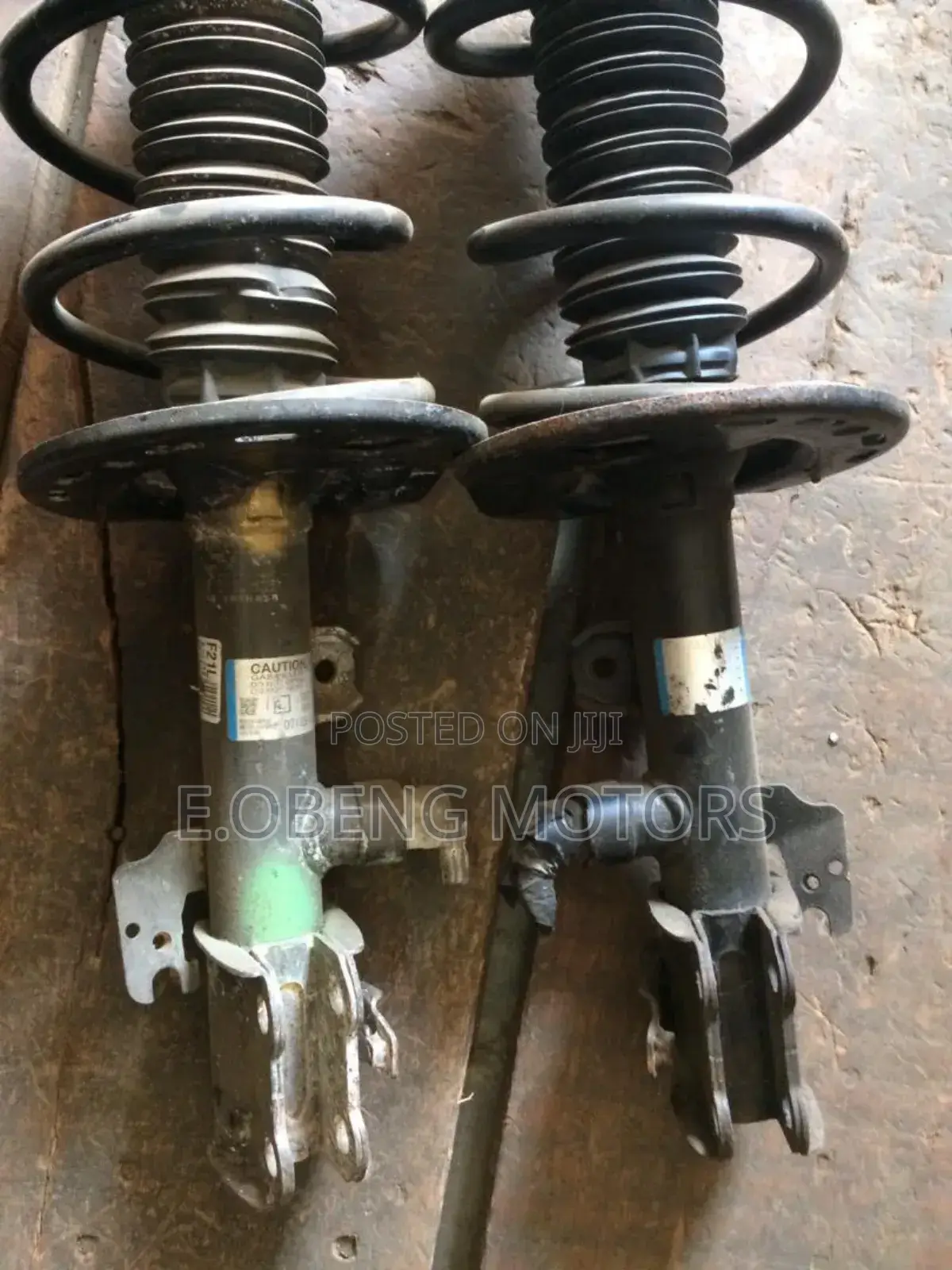 Lexus RX350 18/24 Complete Front Shocks Original Homeused