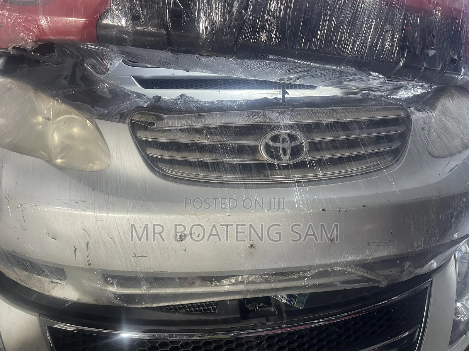 Toyota Corolla 2005 Frontcut