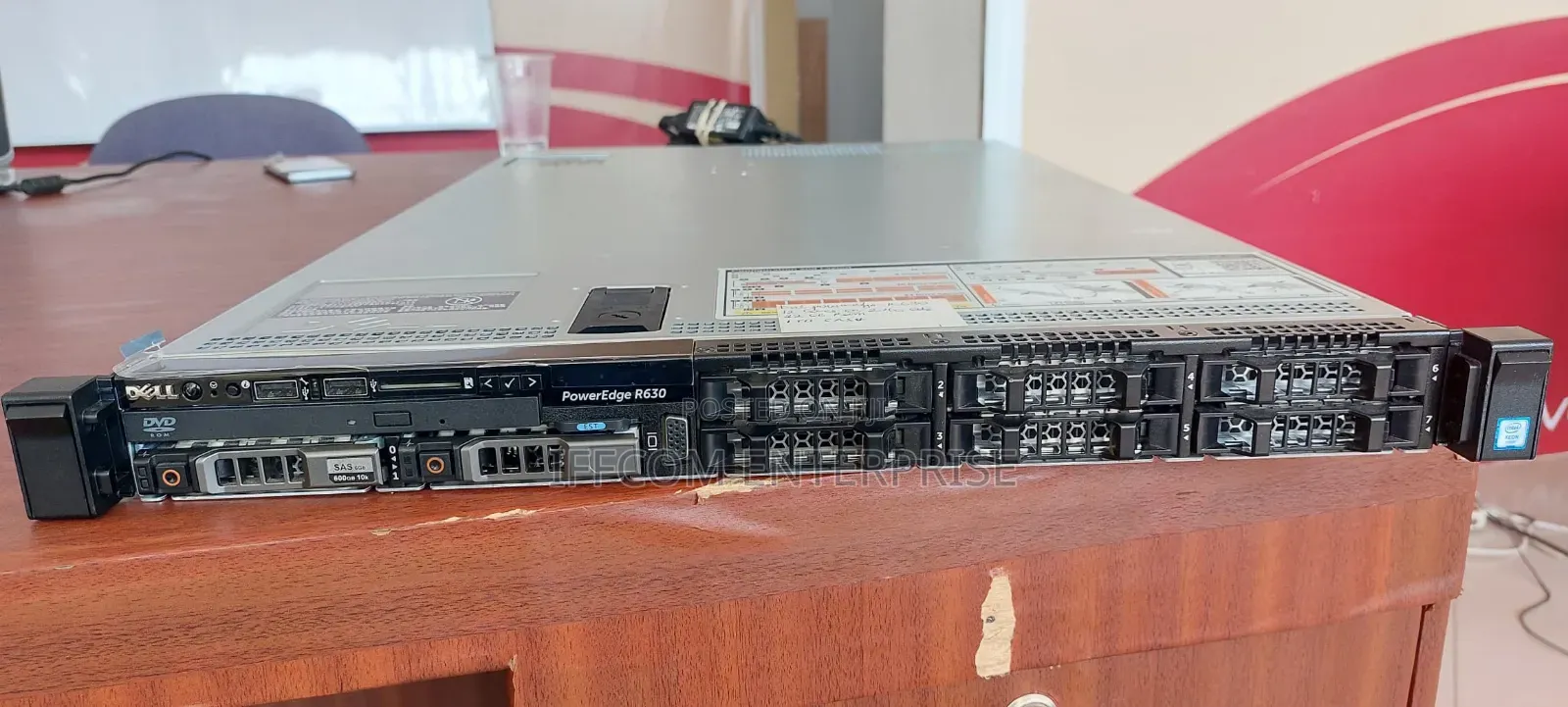 Server Dell PowerEdge R630 32GB Intel Xeon HDD 1T
