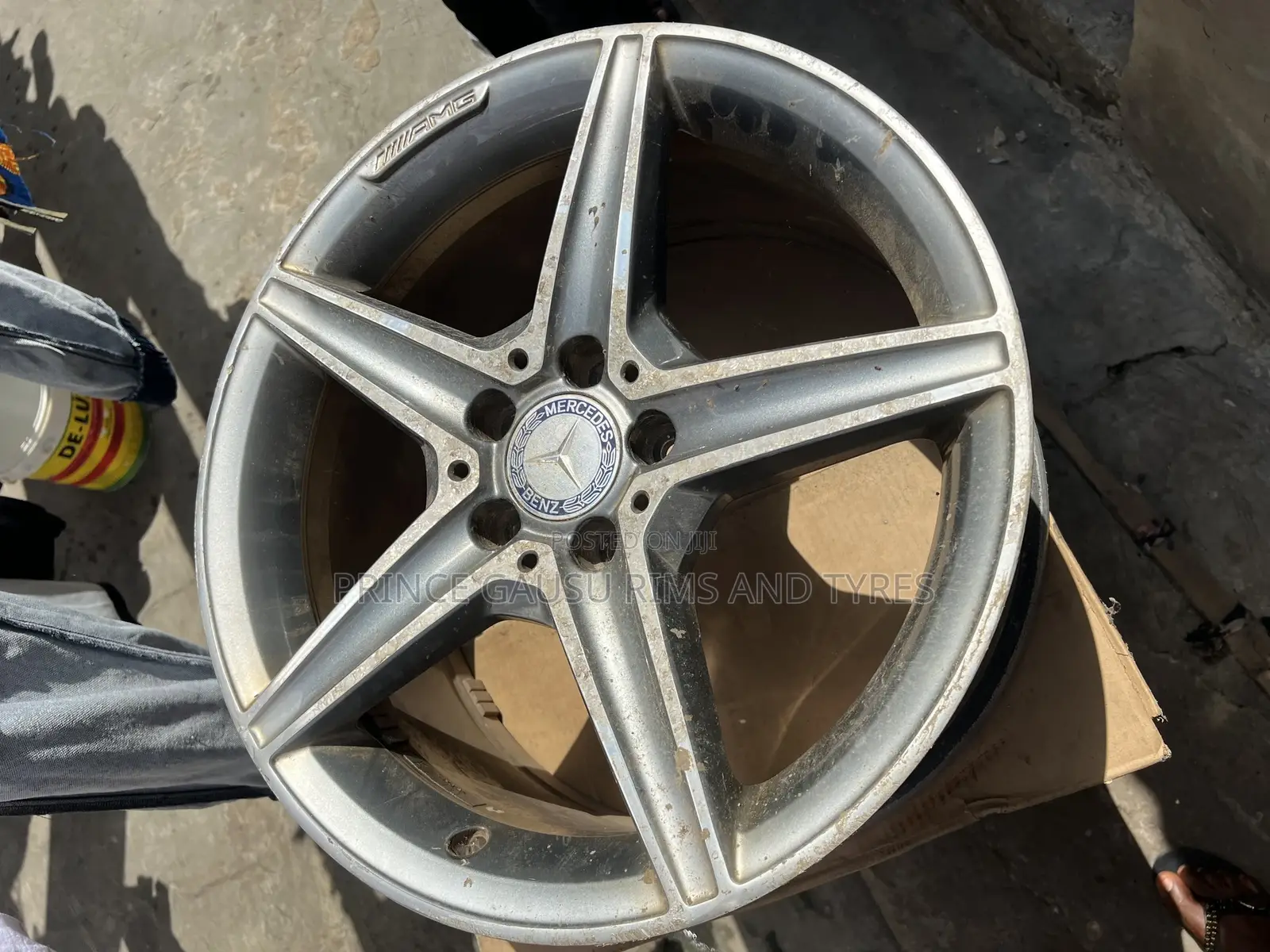 Original Mercedes Benz 18