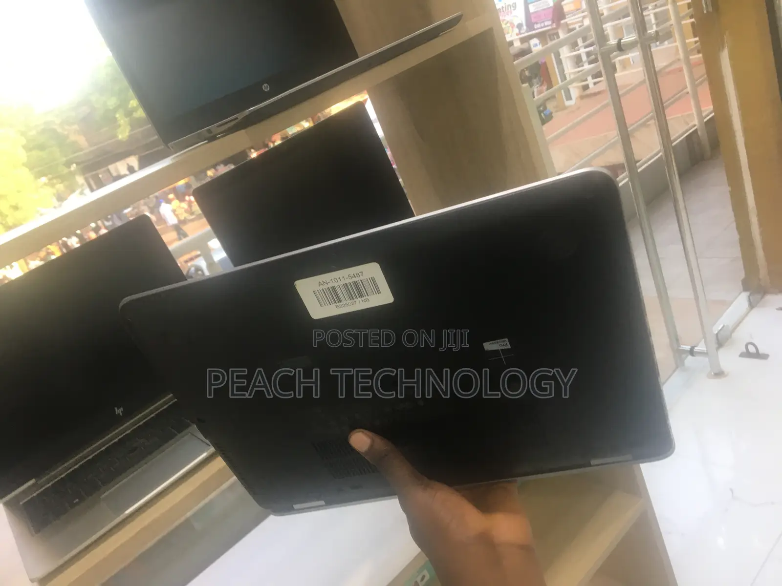 New Laptop HP EliteBook 840 G3 8GB Intel Core i5 SSD 256GB