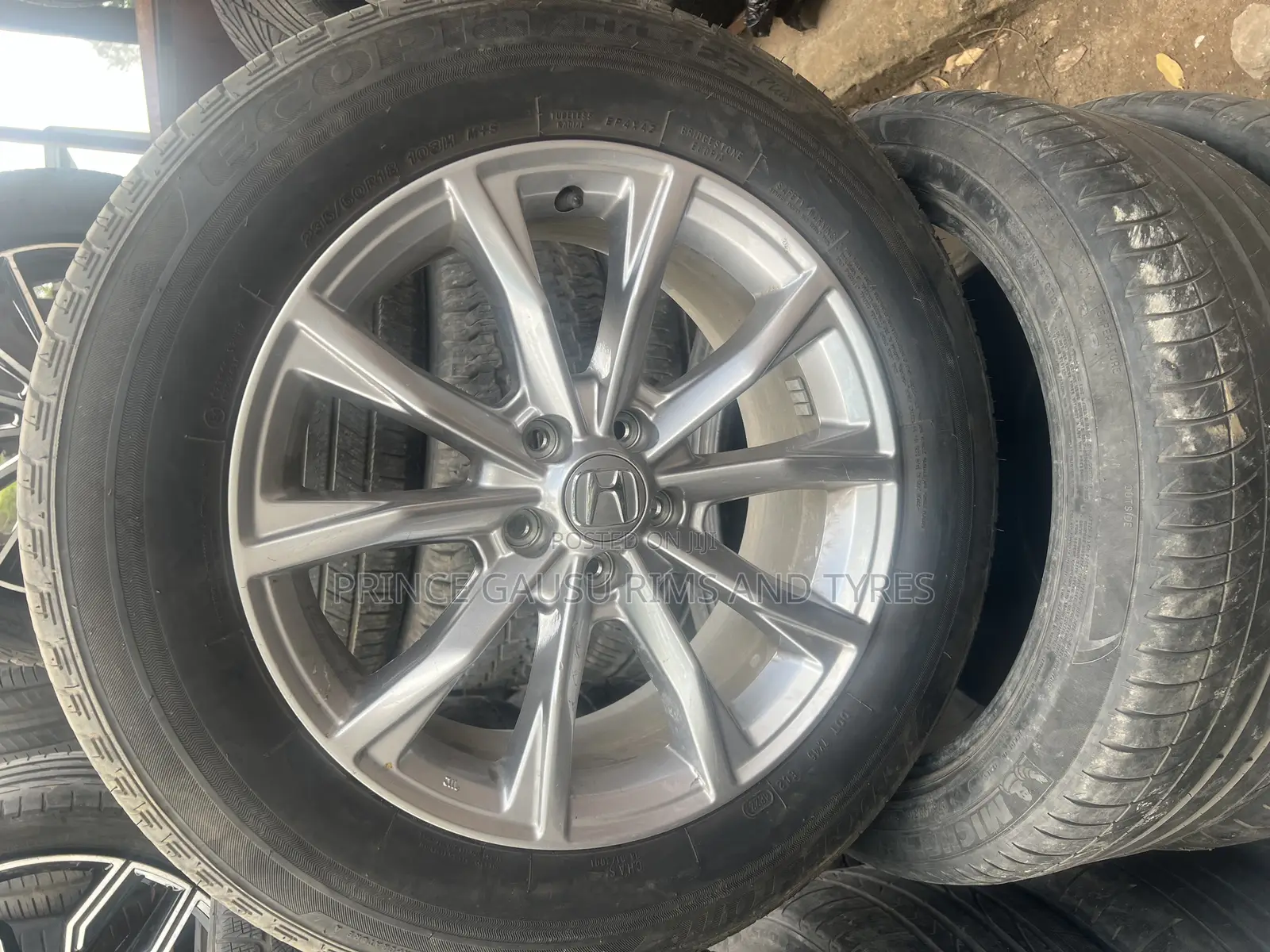 Used Rim 18 With Tyre