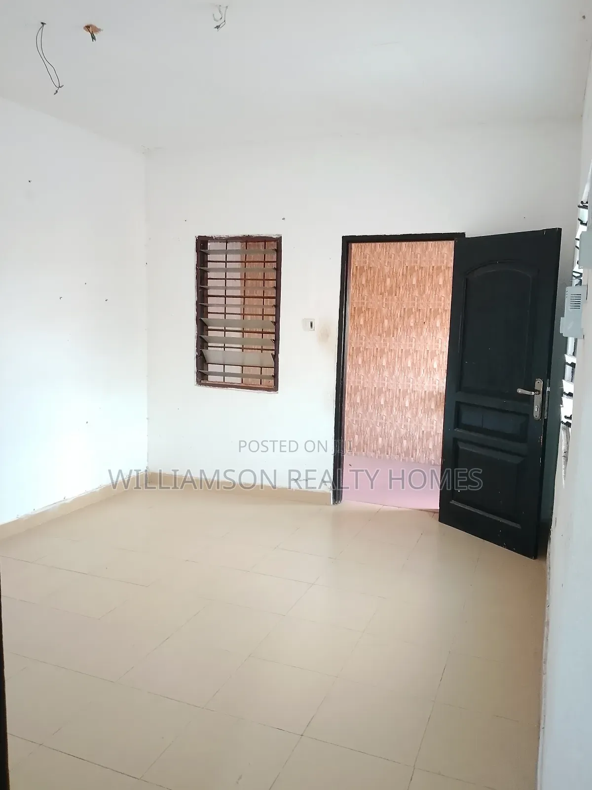 1bdrm Apartment in Community 18 Area, Spintex for rent