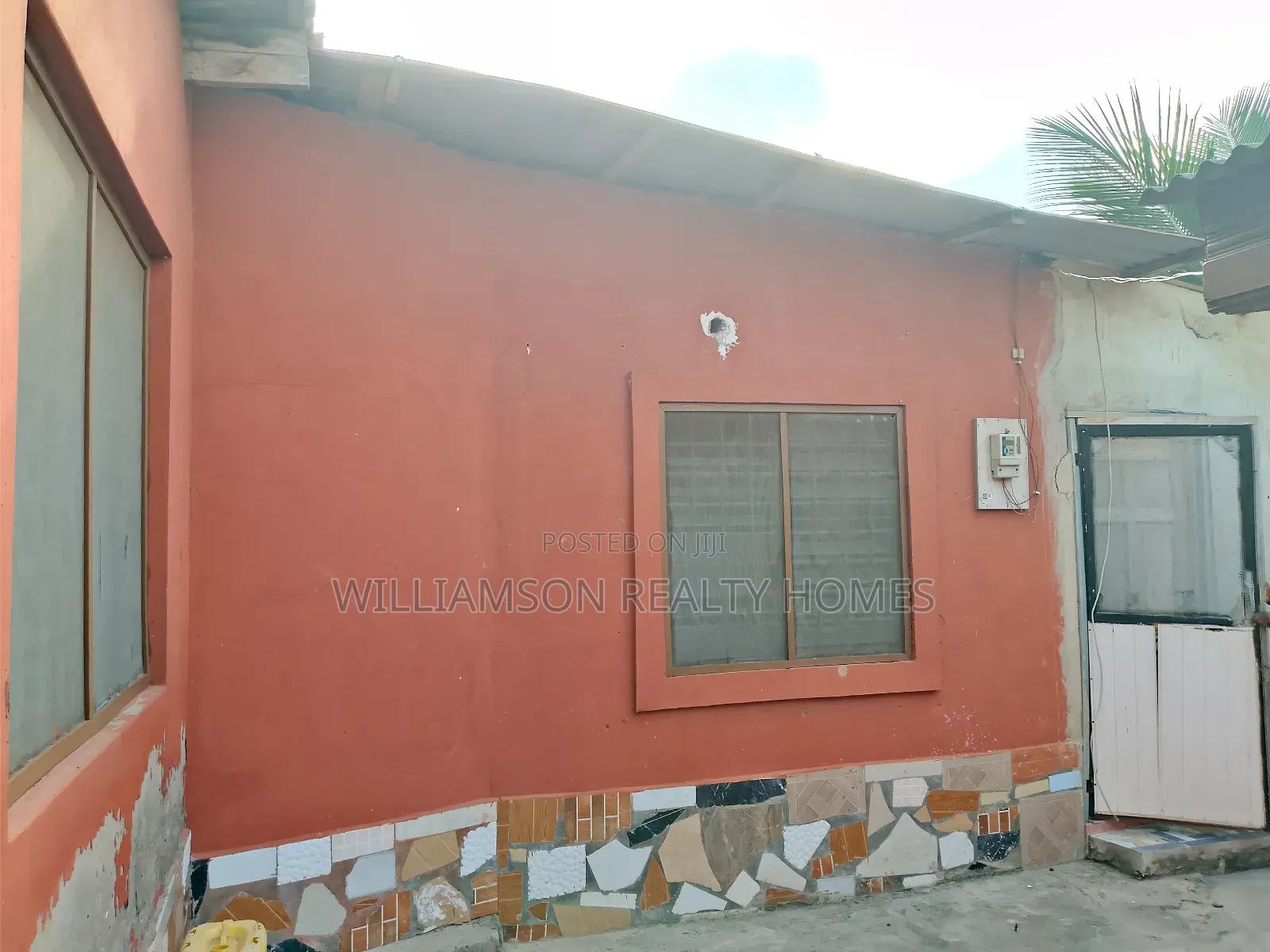 1bdrm Apartment in Community 18 Area, Spintex for rent