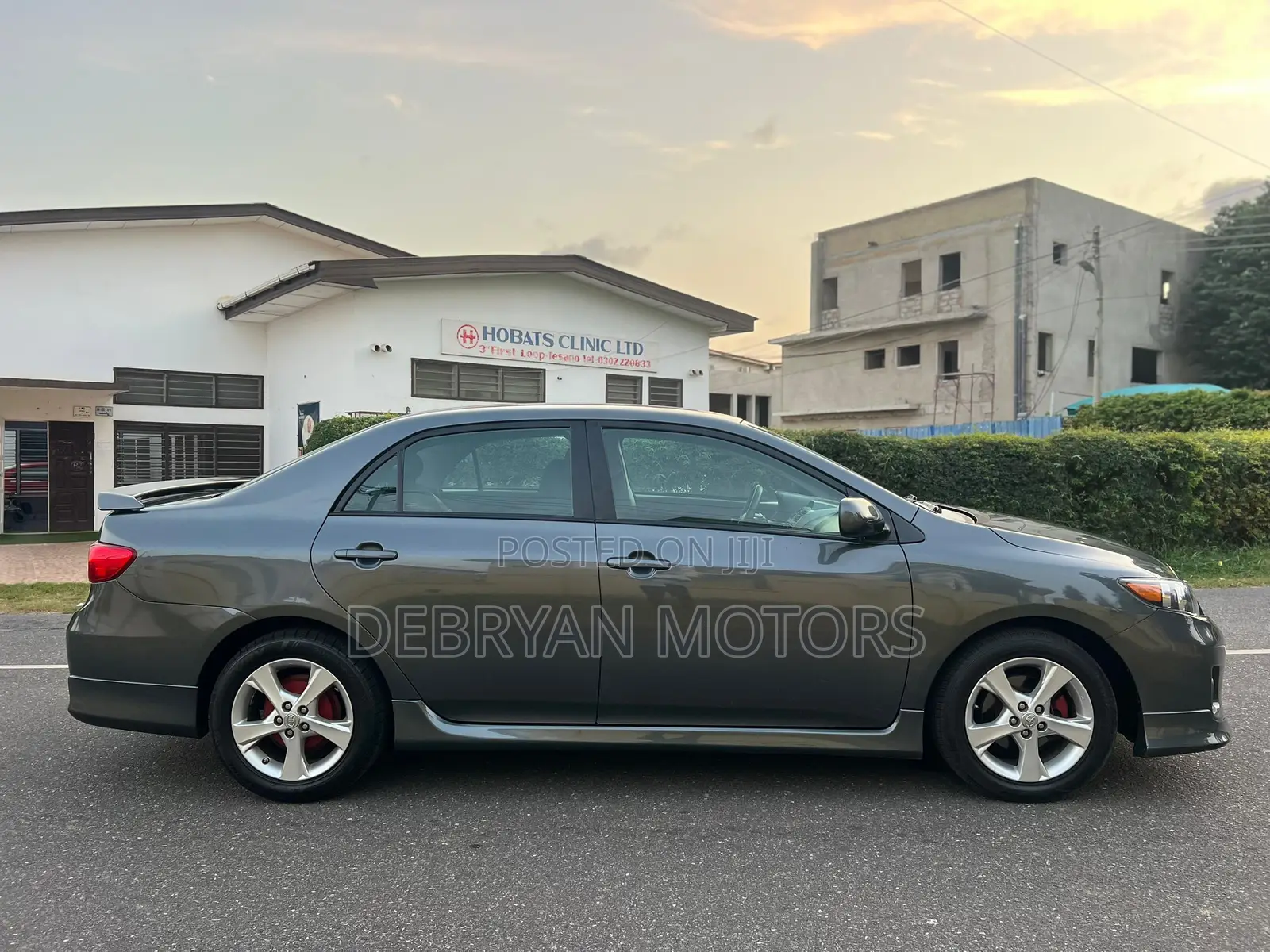 Toyota Corolla S 5-Speed 2013 Gray