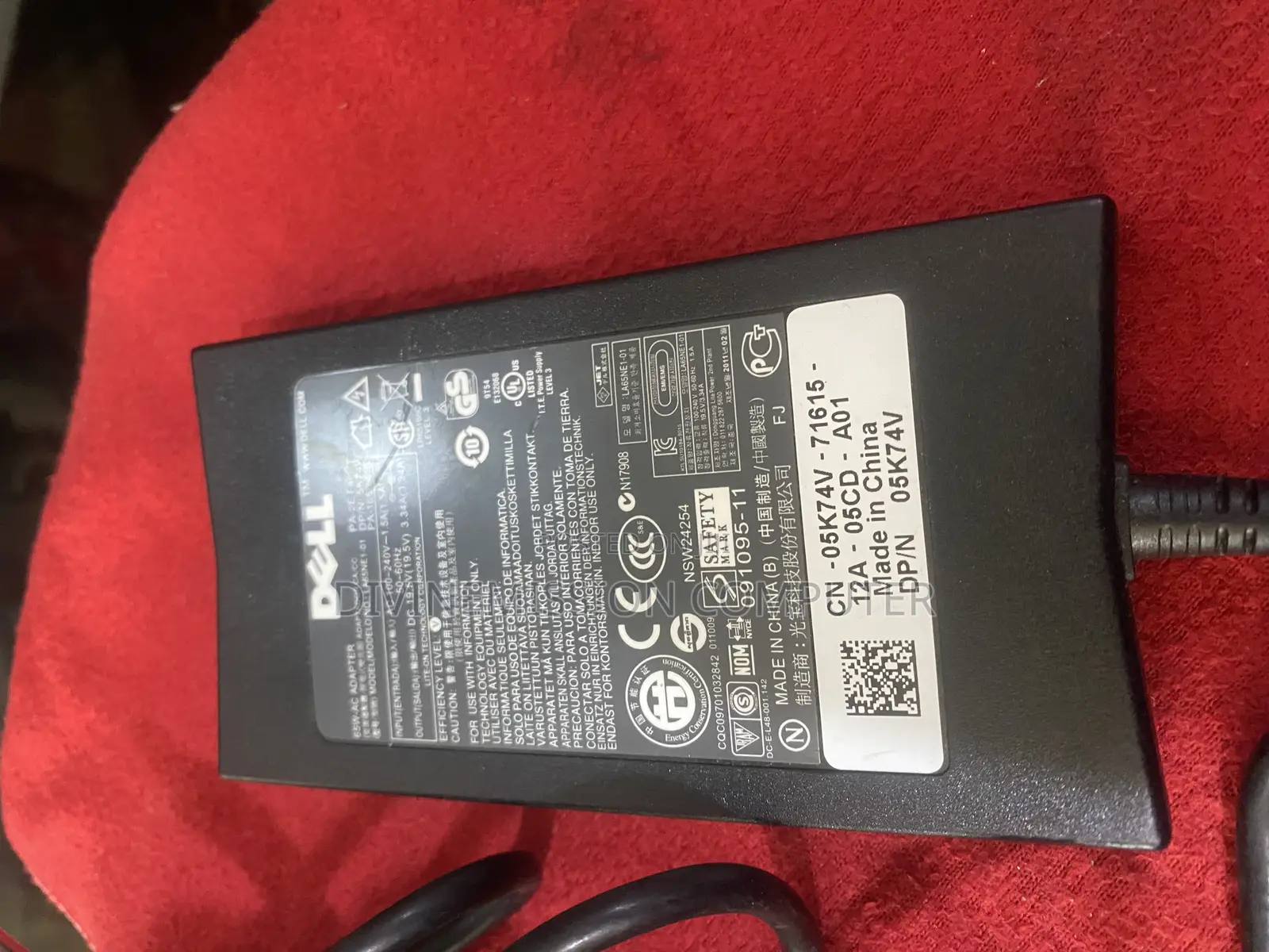 Dell Big Pin Flat Head Charger /Adapter Indicator 19.5v,65w