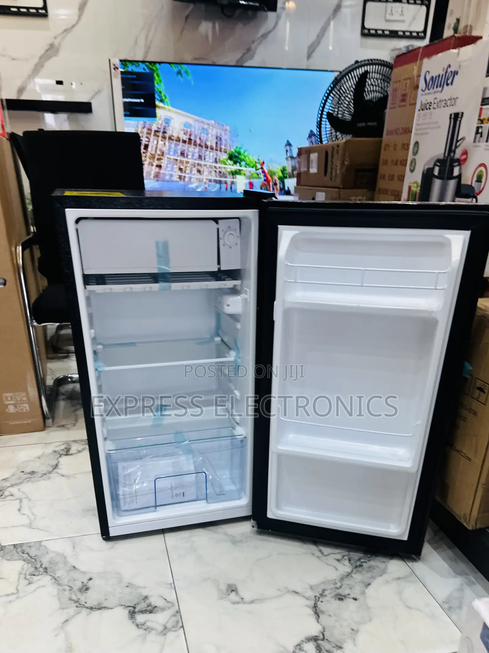 Get New Single Door  Fridge Pearl