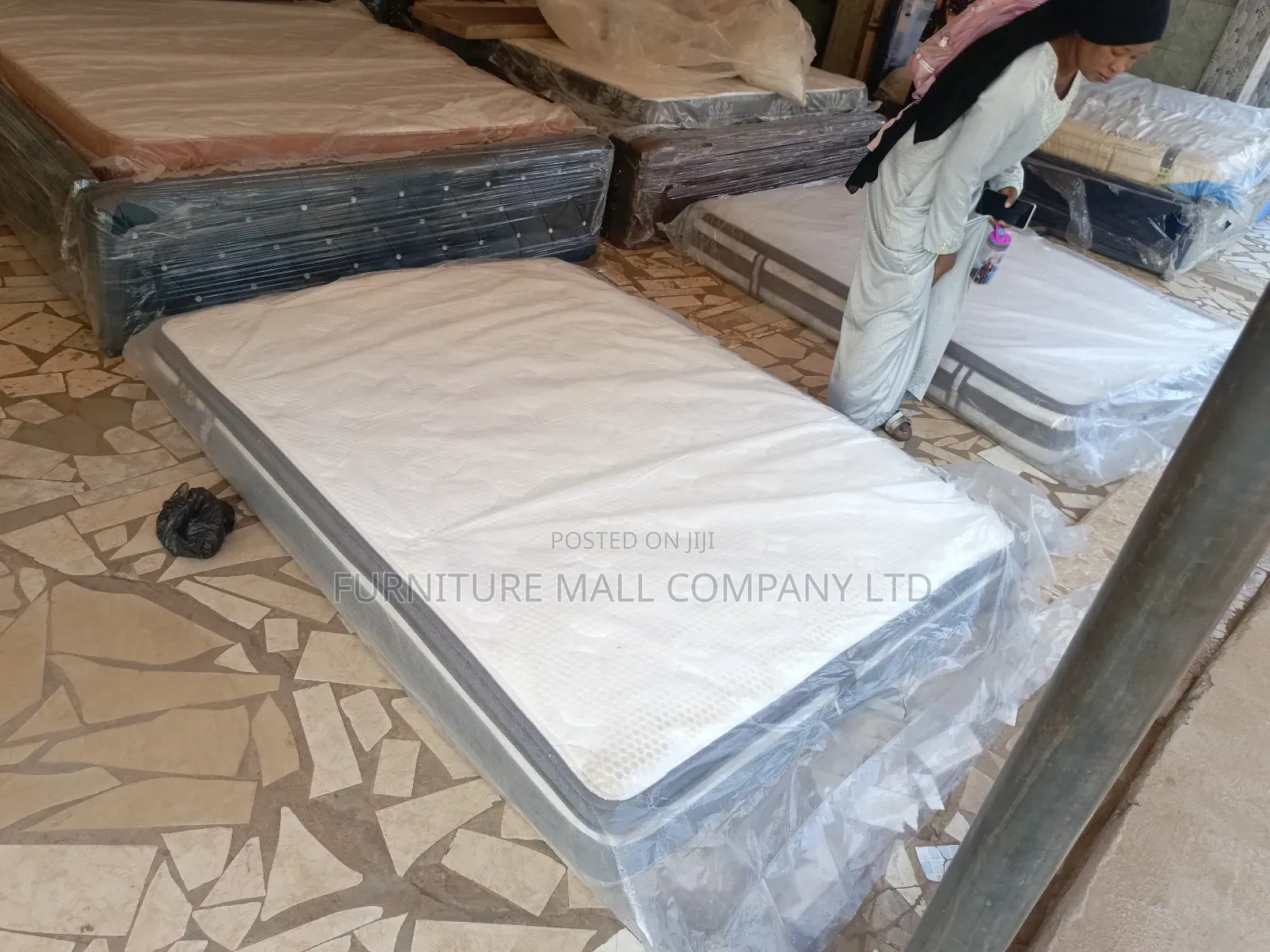 Nice 60x80 Mattress Queen Free Delivery