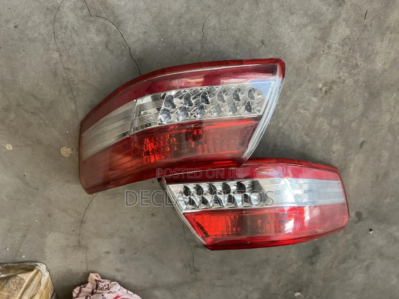 Toyota Camry 2010 Taillights