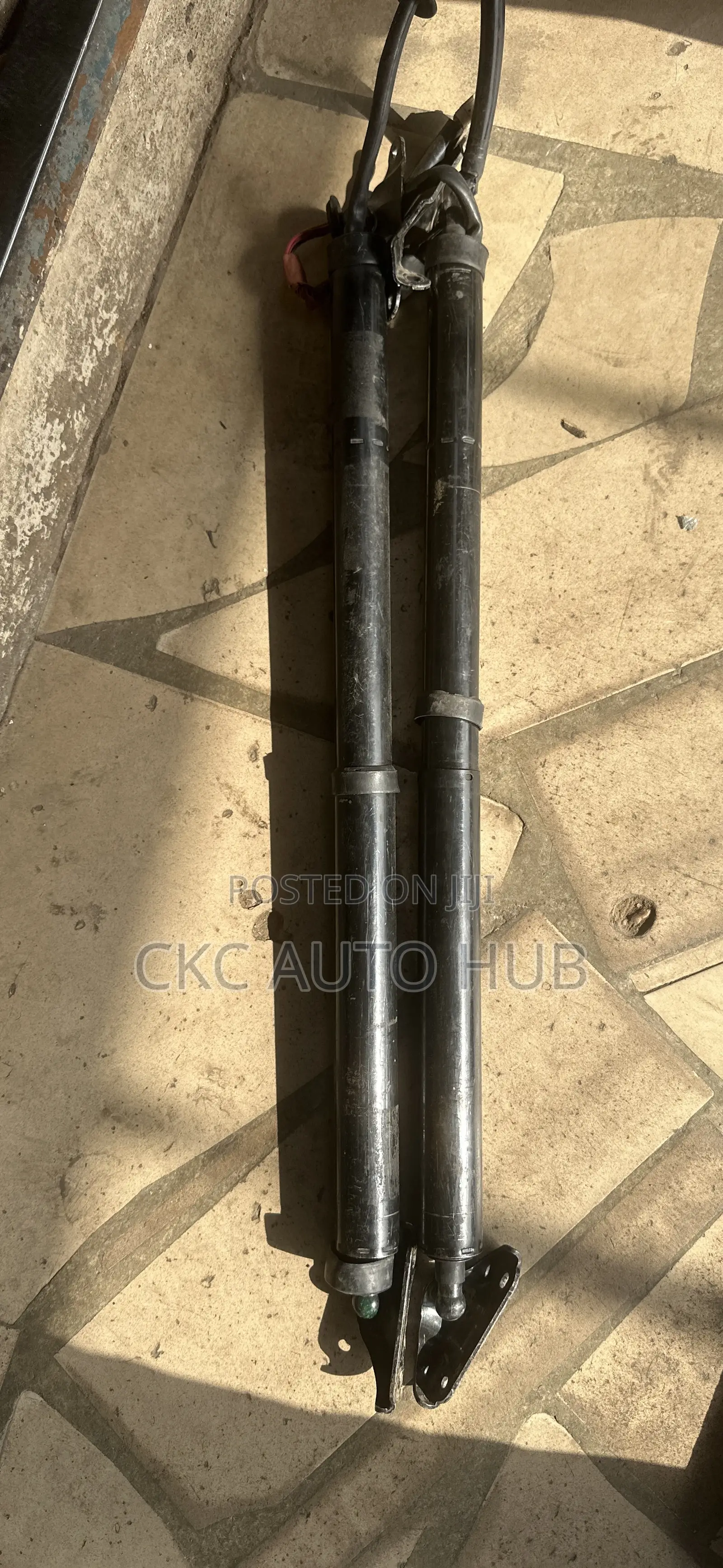 Highlander 2014 to 2019 Electronic Booth Shocks