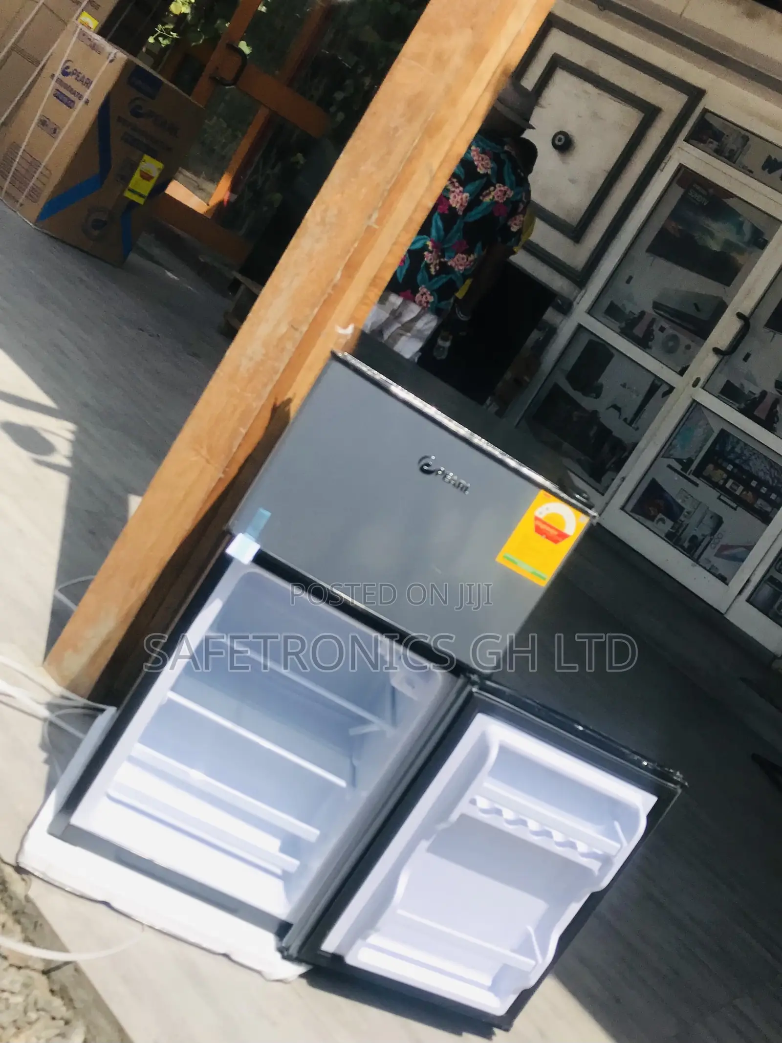 Honest 90 Liters Double Door Pearl Top Mount Fridge