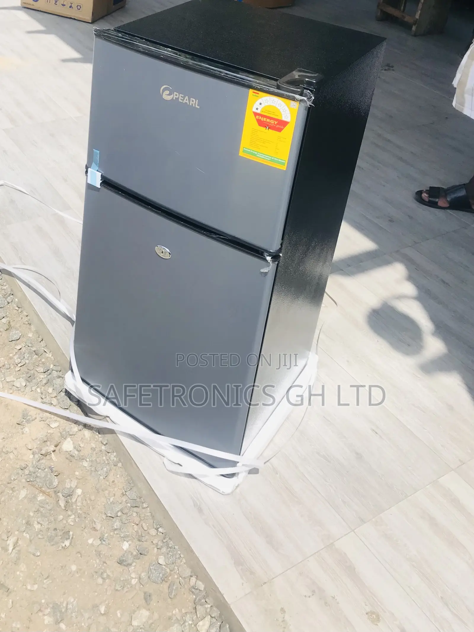 Order 90 Liters Top Mount Double Door Pearl Black Fridge