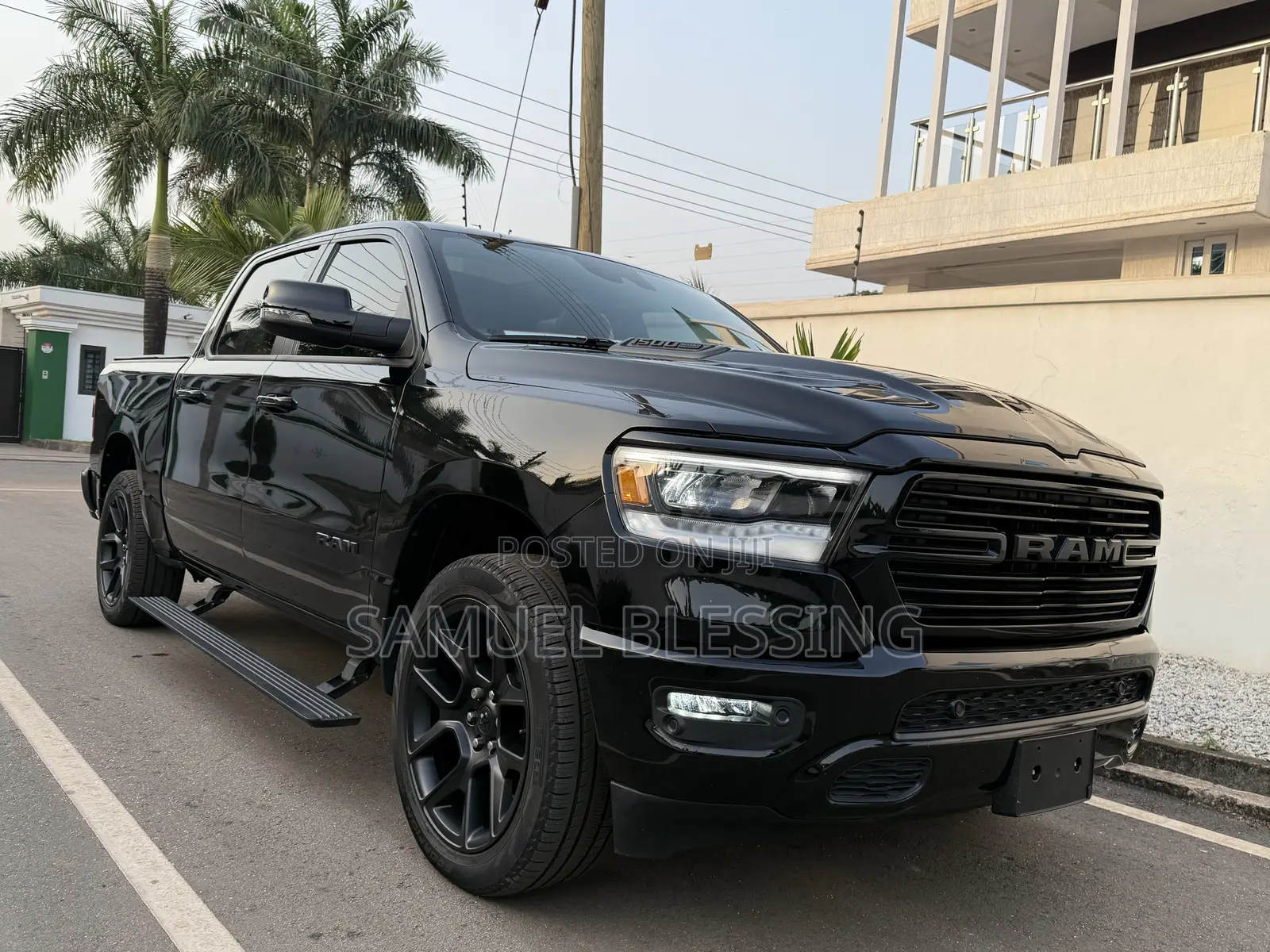 Dodge RAM 2023 Black