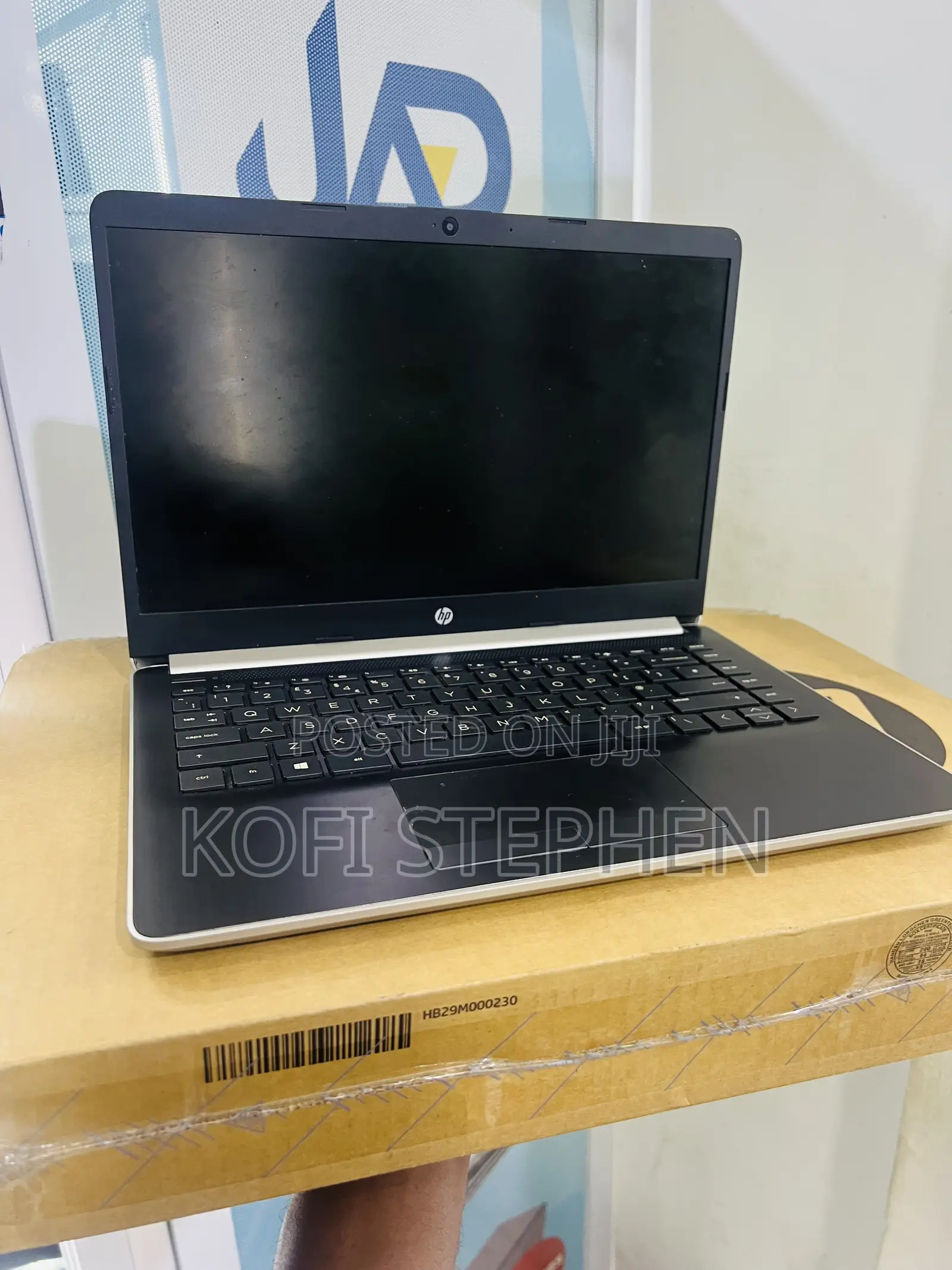 Laptop HP 14-Dq1025cl 4GB Intel SSD 128GB