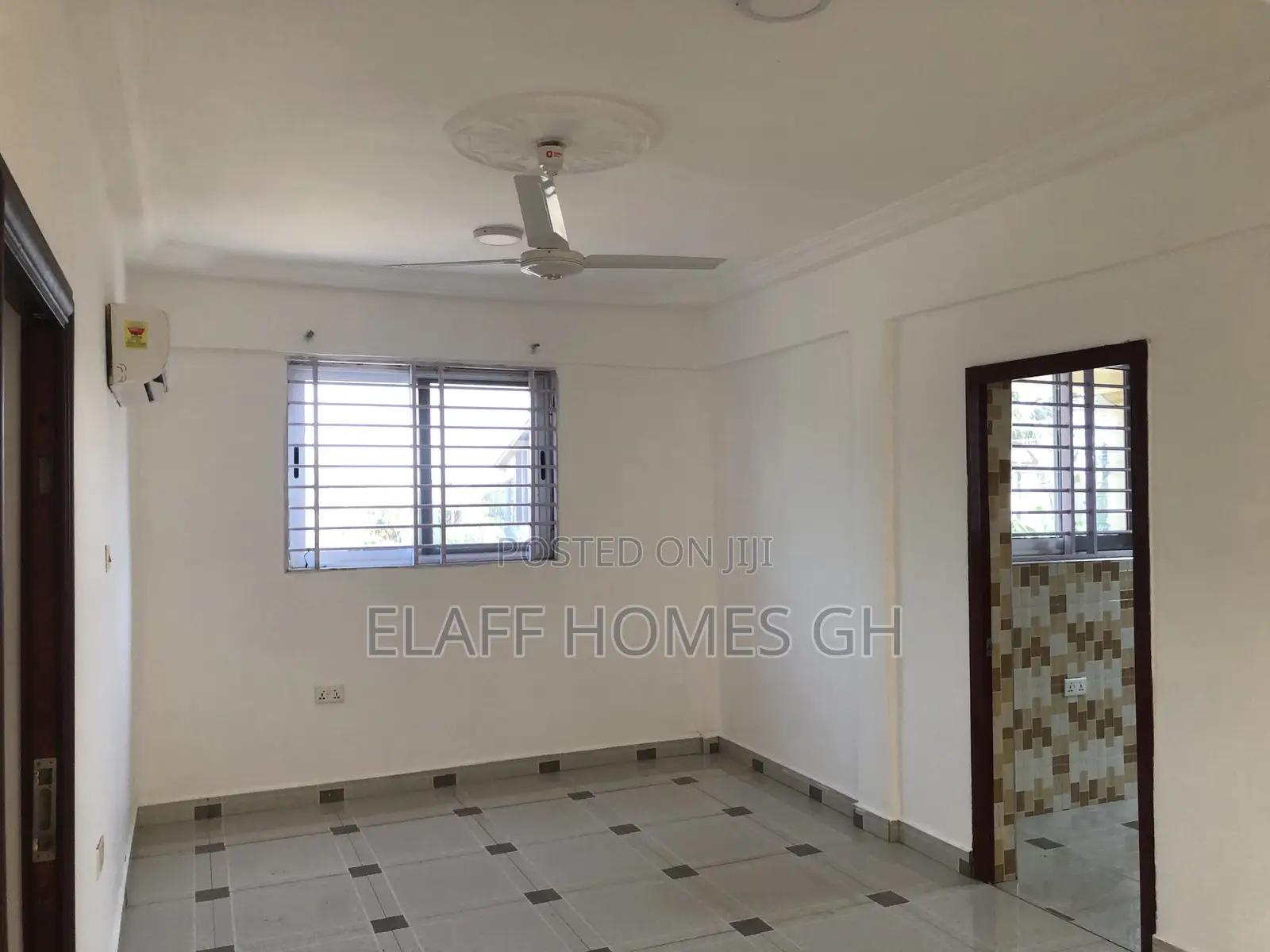 2bdrm Apartment in Elaffhomesgh, School Junction for rent